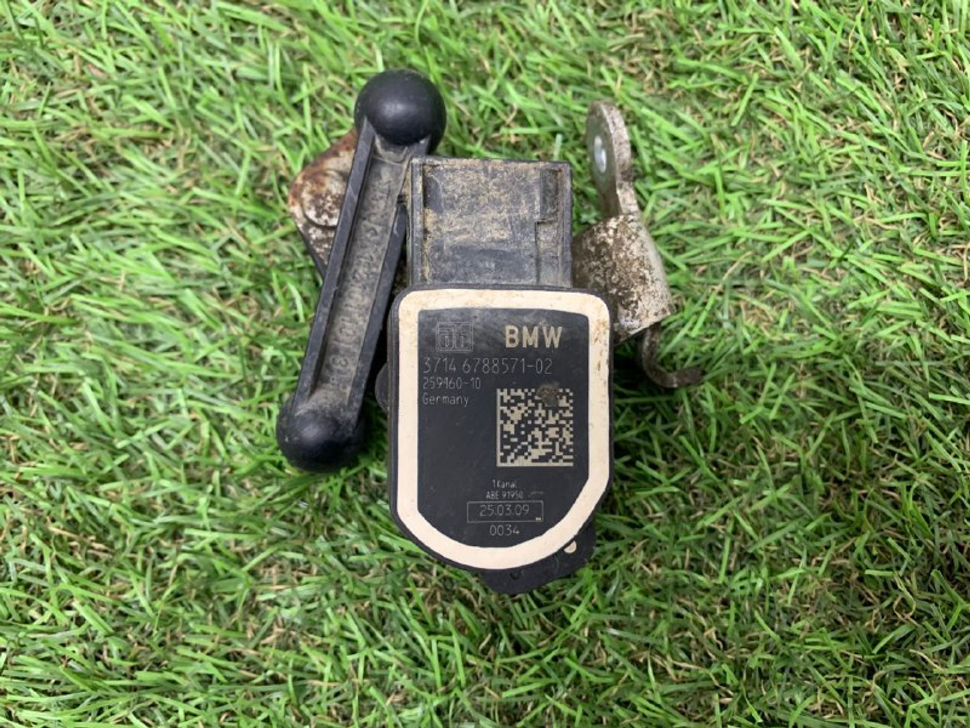 Датчик дорожного просвета BMW F10 F11 F01 F02, 2000 рублей, Москва