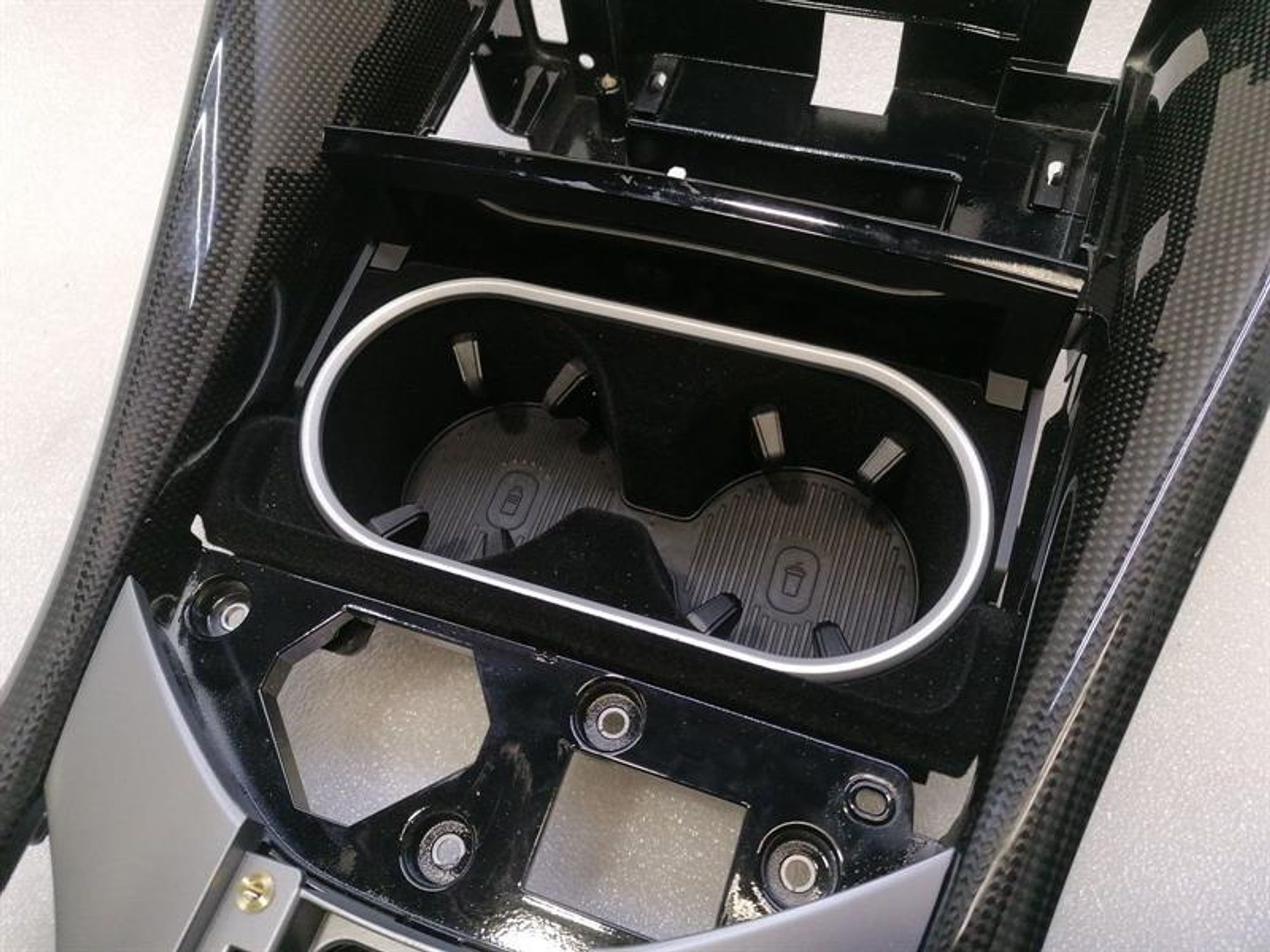 Комплект накладок Ferrari Purosangue F175, 945000 рублей, Москва