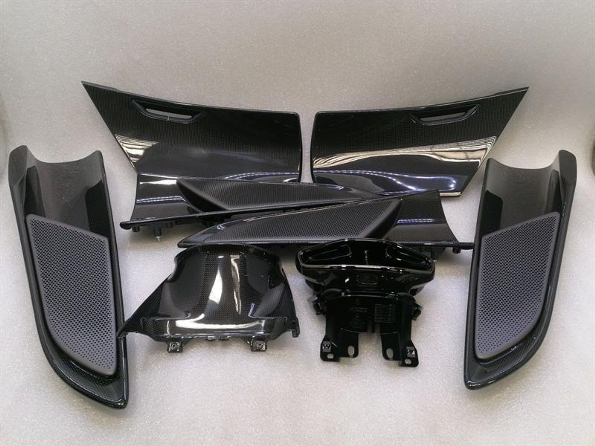 Комплект накладок Ferrari Purosangue F175, 945000 рублей, Москва