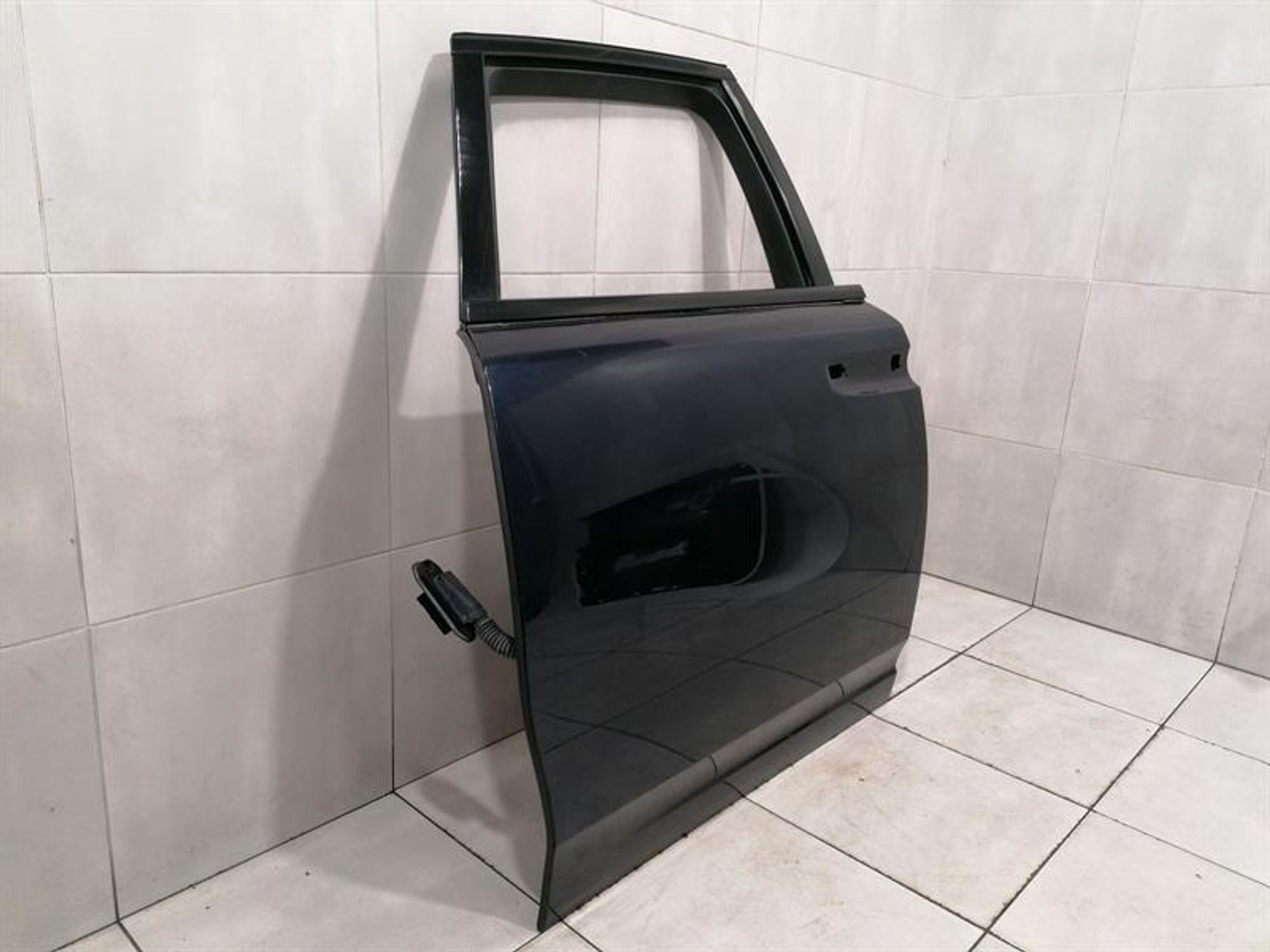 Правая задняя дверь ROLLS ROYCE GHOST SERIES II, 420000 рублей, Москва