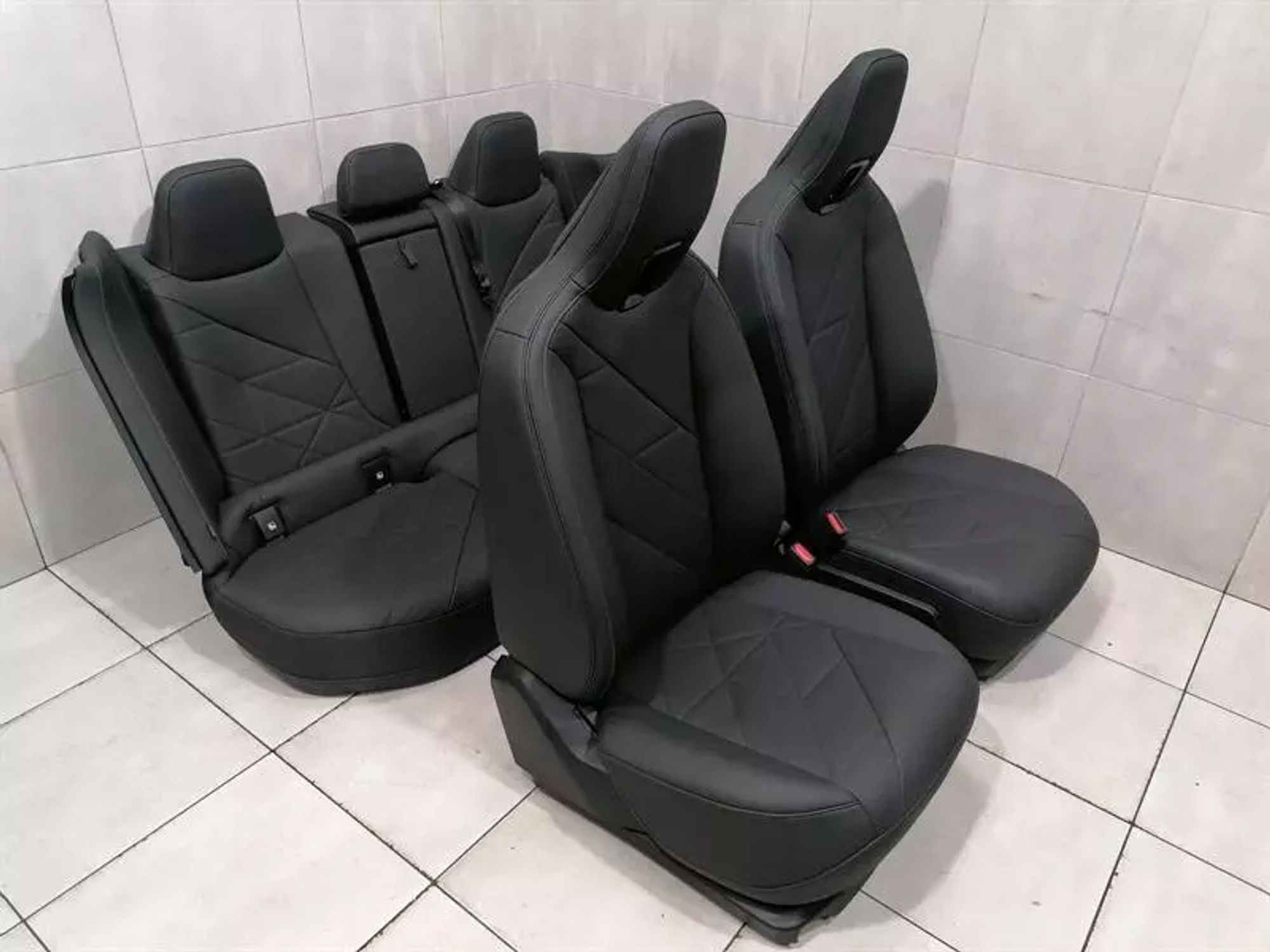 https://ycs.partsauto.market/partsauto-images/thmbs/h353NjtZg3VDP19b5HMt7LlpbQ93/ce2c9a90100ea7cd7e7c499ebd5556a5/5acb3ea5c519589630d0271d5d17d342.jpg