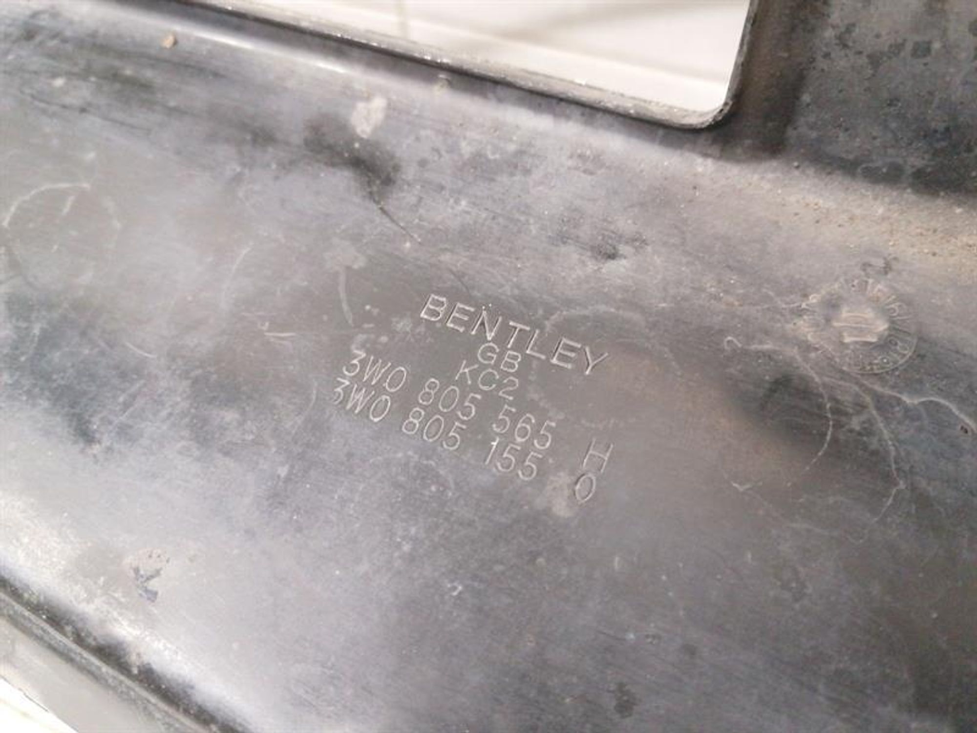 https://ycs.partsauto.market/partsauto-images/thmbs/h353NjtZg3VDP19b5HMt7LlpbQ93/cefa78c52ad8ec9650cb3ac4b1f4055b/4b0a98060230a51479ecf81a56d2bab7.jpg