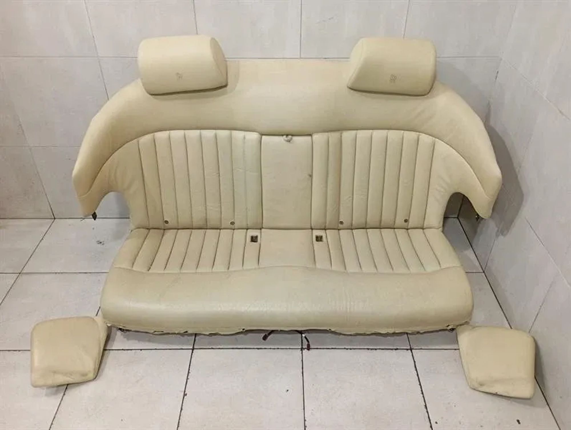 Задний ряд сидений Rolls Royce Phantom MK7, 330000 рублей, Москва