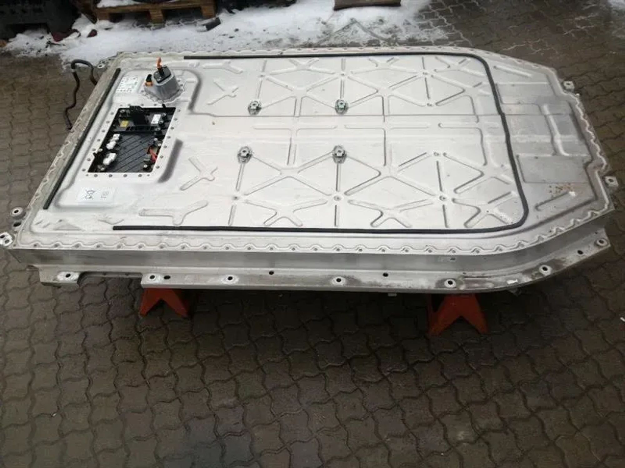 основная батарея JAGUAR i-PACE X590 EV400, 1900000 рублей, Москва