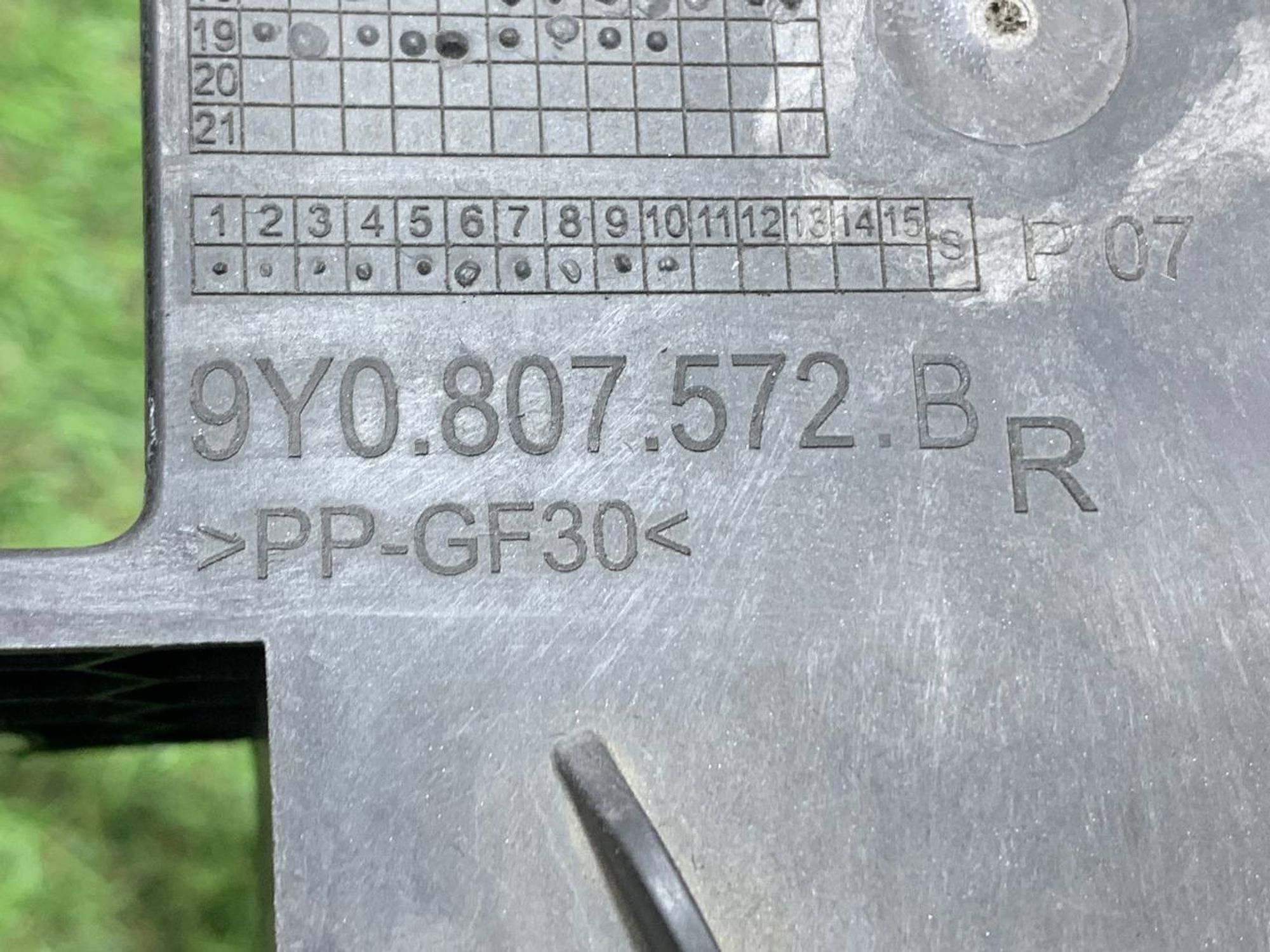 https://ycs.partsauto.market/partsauto-images/thmbs/h353NjtZg3VDP19b5HMt7LlpbQ93/d43a8e3a509faf2a71ca7880b2739590/767e6bca430d50702d0a943be2c70b68.jpg