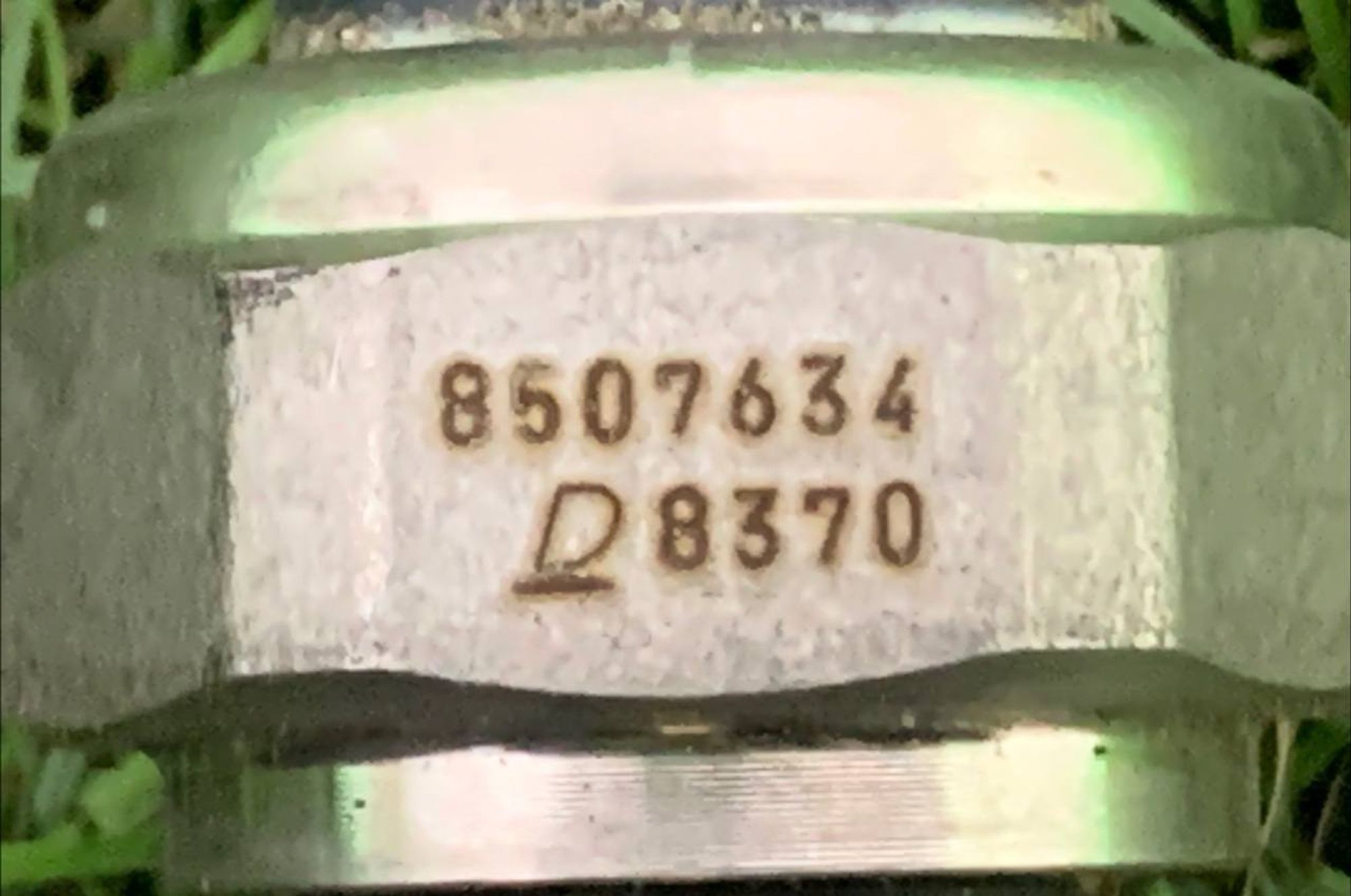 https://ycs.partsauto.market/partsauto-images/thmbs/h353NjtZg3VDP19b5HMt7LlpbQ93/d4d93aaf2de4196607465f9694545647/0058812fc5d6c44449c7dd913ae5c191.jpg