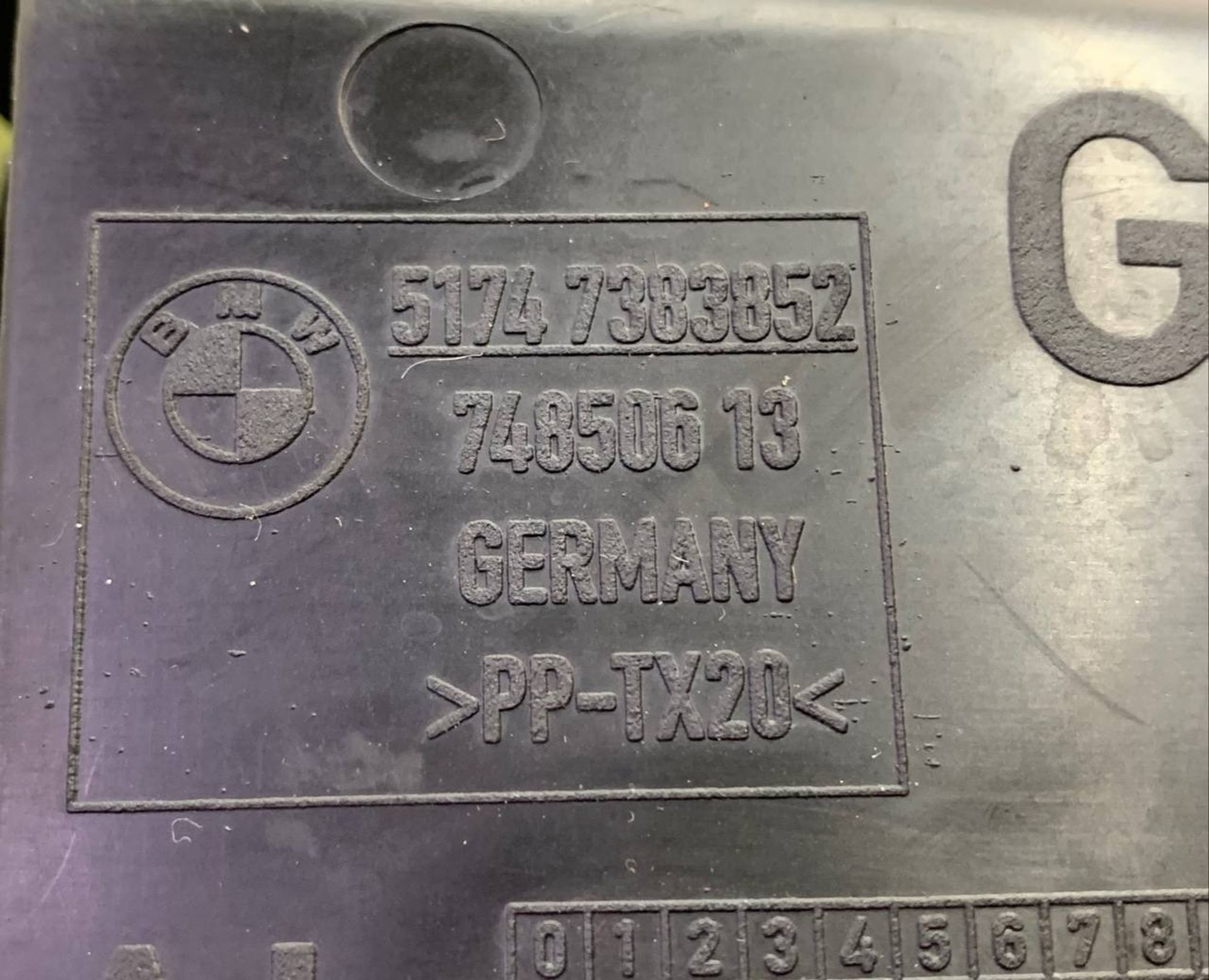 https://ycs.partsauto.market/partsauto-images/thmbs/h353NjtZg3VDP19b5HMt7LlpbQ93/d8a074e793b43733903556480a802e38/4e6a273e6b83922837d5c179d0ccb4e7.jpg