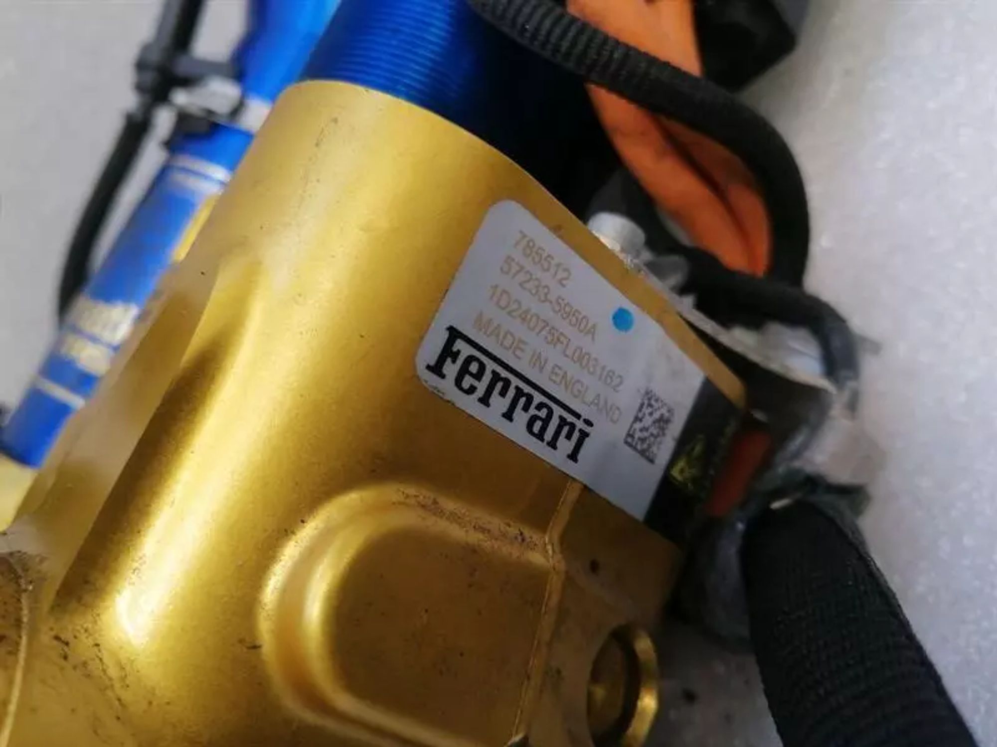 Передний амортизатор Ferrari Purosangue F175, 1250000 рублей, Москва