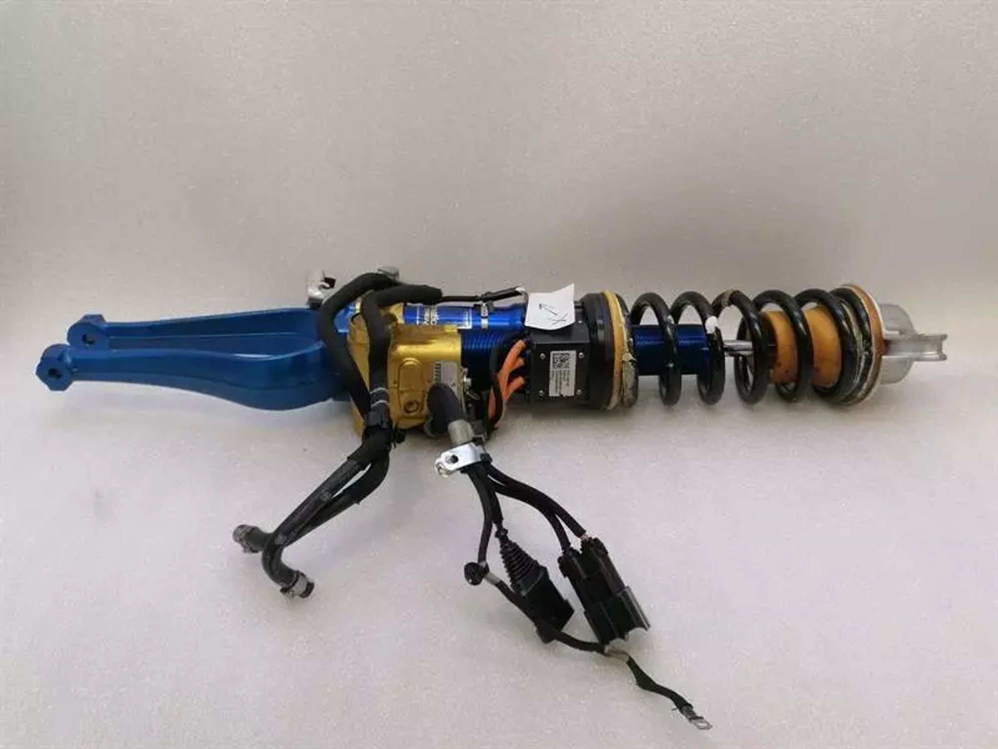 Передний амортизатор Ferrari Purosangue F175, 1250000 рублей, Москва