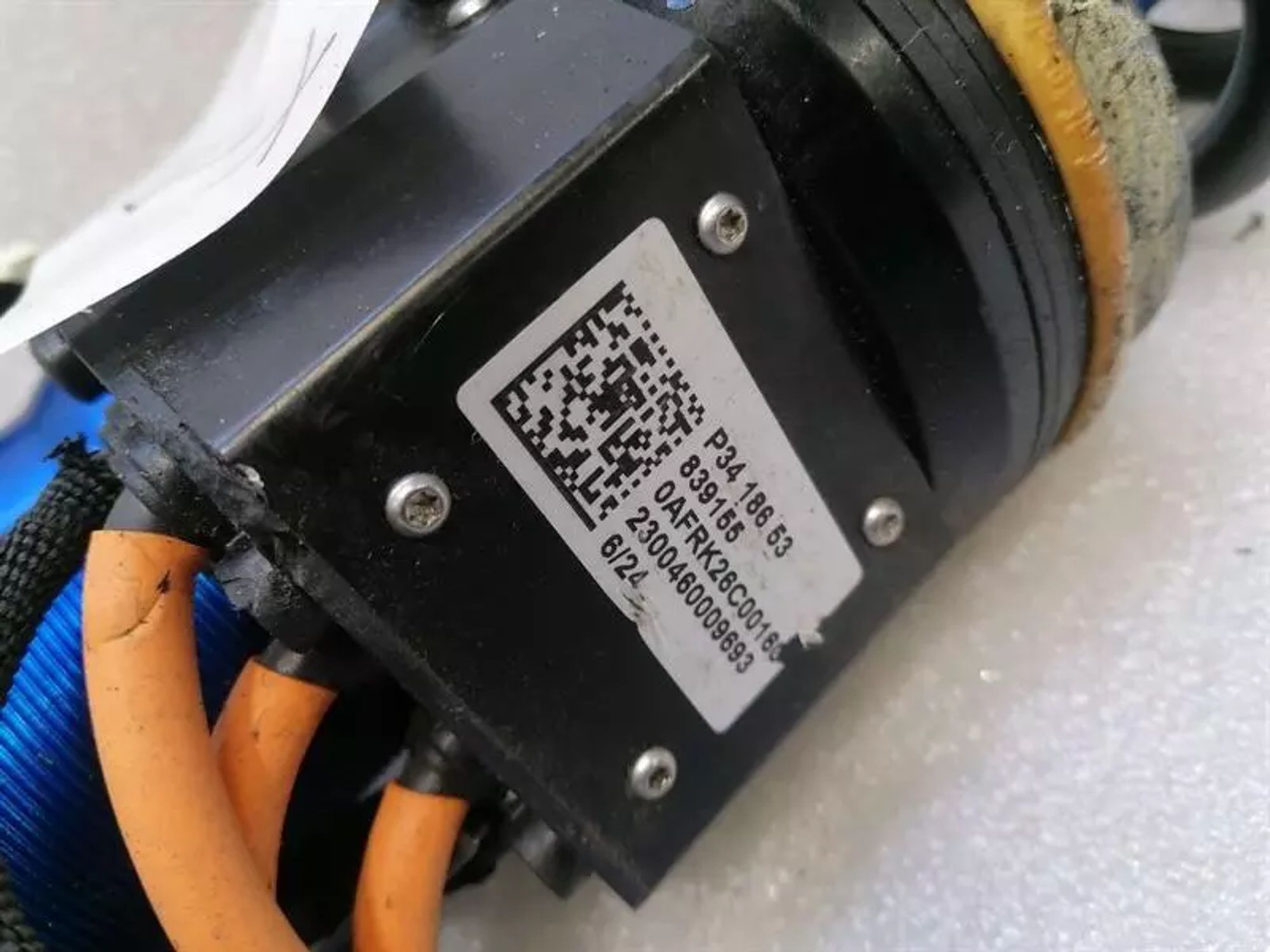 Передний амортизатор Ferrari Purosangue F175, 1250000 рублей, Москва