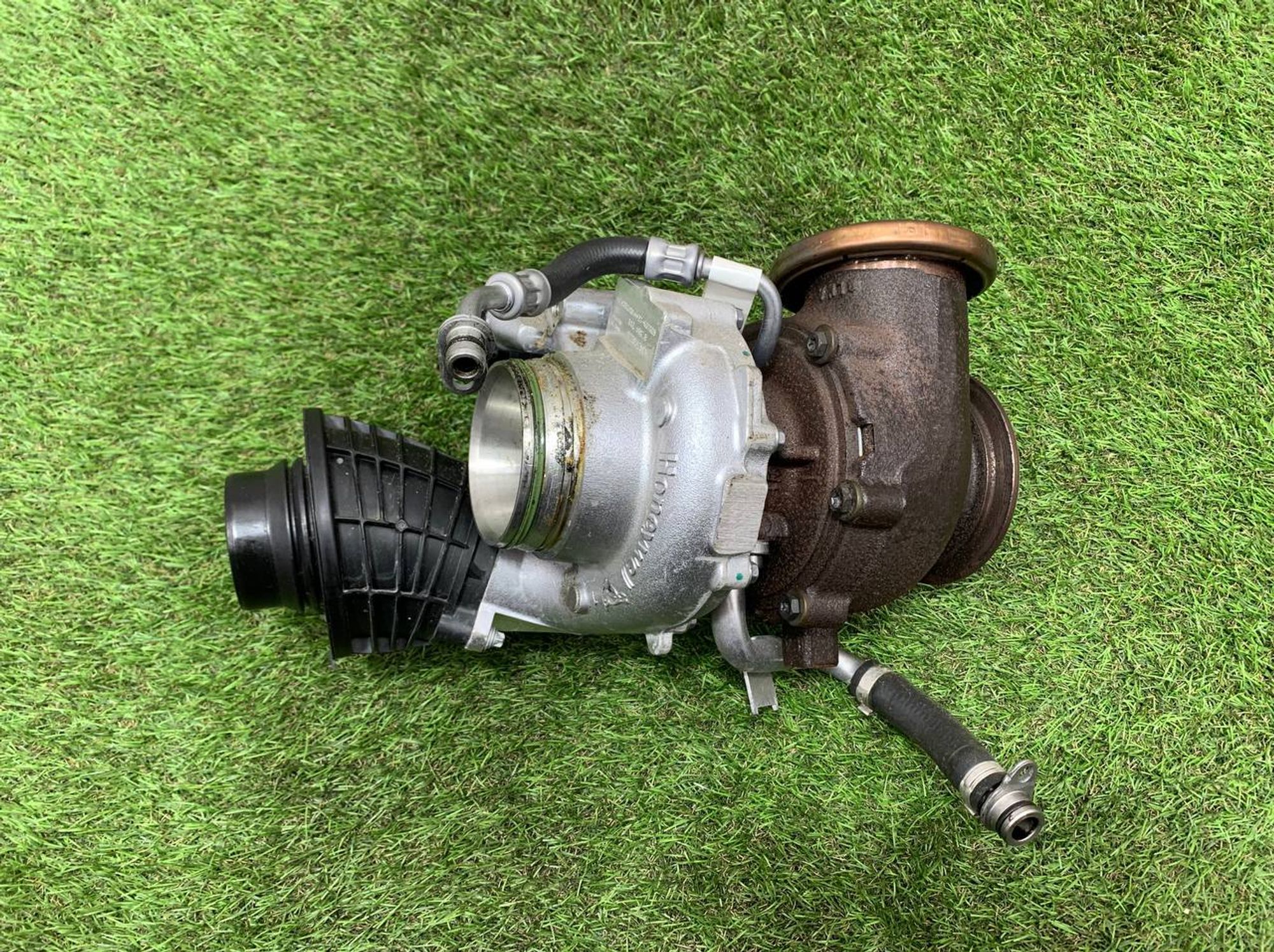 https://ycs.partsauto.market/partsauto-images/thmbs/h353NjtZg3VDP19b5HMt7LlpbQ93/d9a1754515dd29073ecfef25976b6f0f/8517e1b31844b7a72580cc33c47424f2.jpg