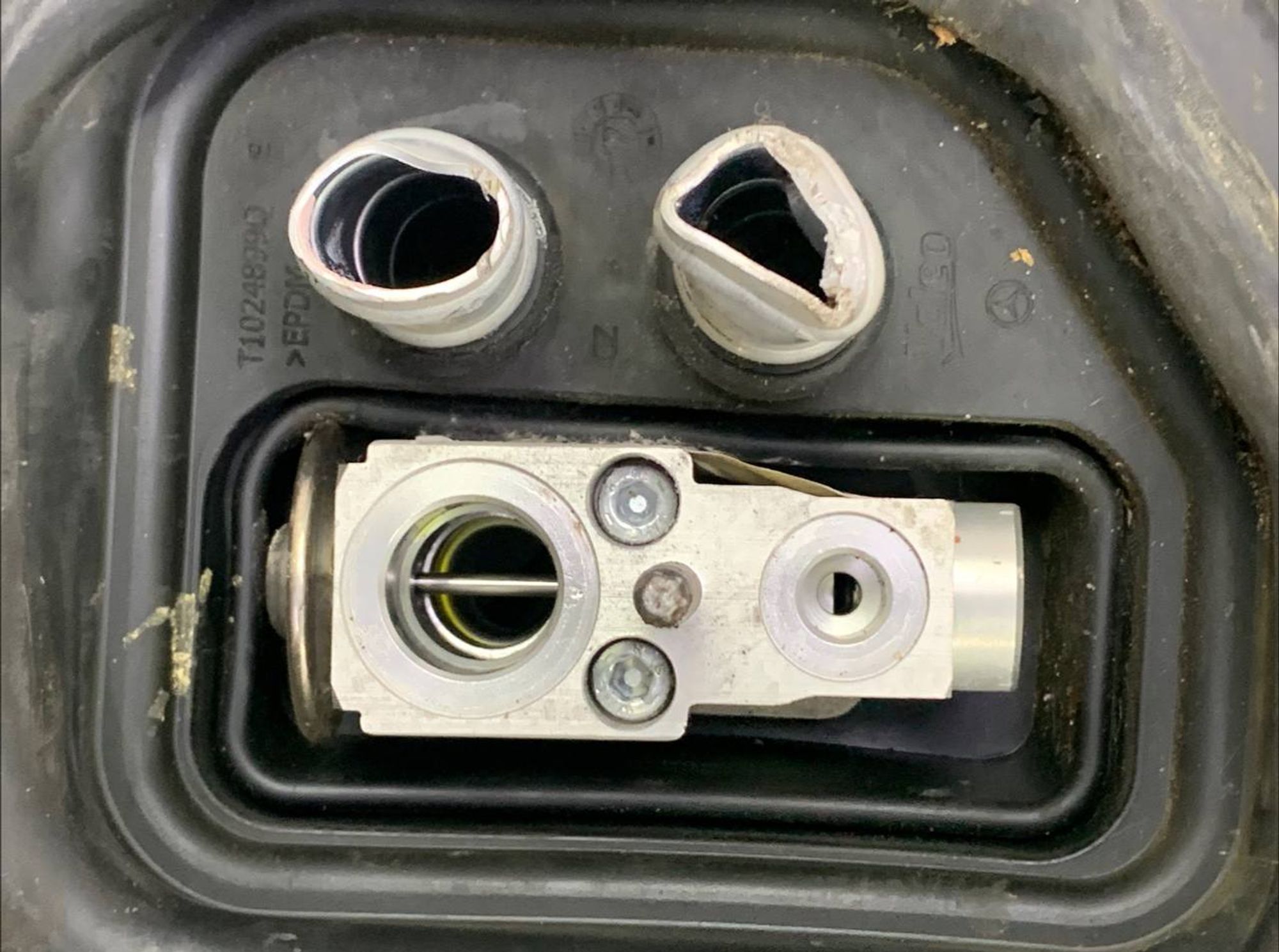 https://ycs.partsauto.market/partsauto-images/thmbs/h353NjtZg3VDP19b5HMt7LlpbQ93/da3c30e765ae5c93c1859eaad2b91c7d/0fb71b2589ed82dfd7aa1c423712324b.jpg