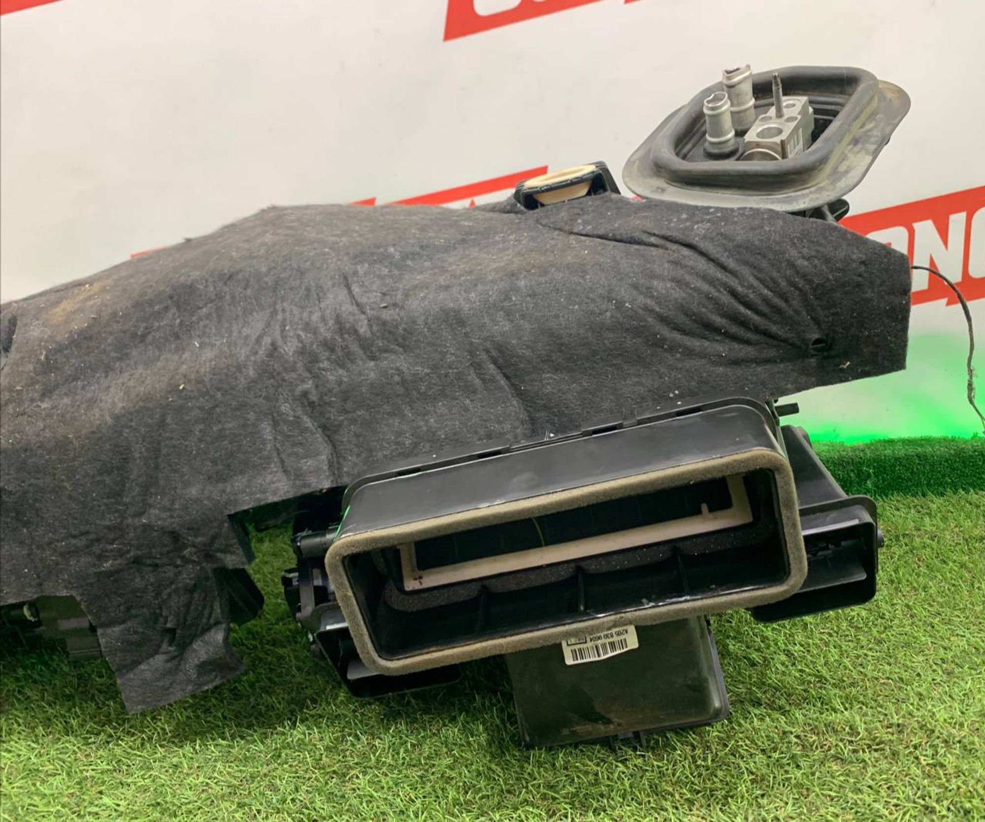 https://ycs.partsauto.market/partsauto-images/thmbs/h353NjtZg3VDP19b5HMt7LlpbQ93/da3c30e765ae5c93c1859eaad2b91c7d/654af26d8dcd6d652485049e615f1299.jpg