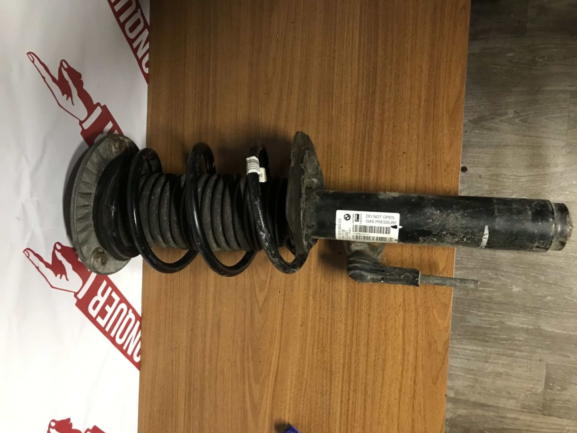 Амортизационная стойка Л ПД BMW 3 F30, 10000 рублей, Москва