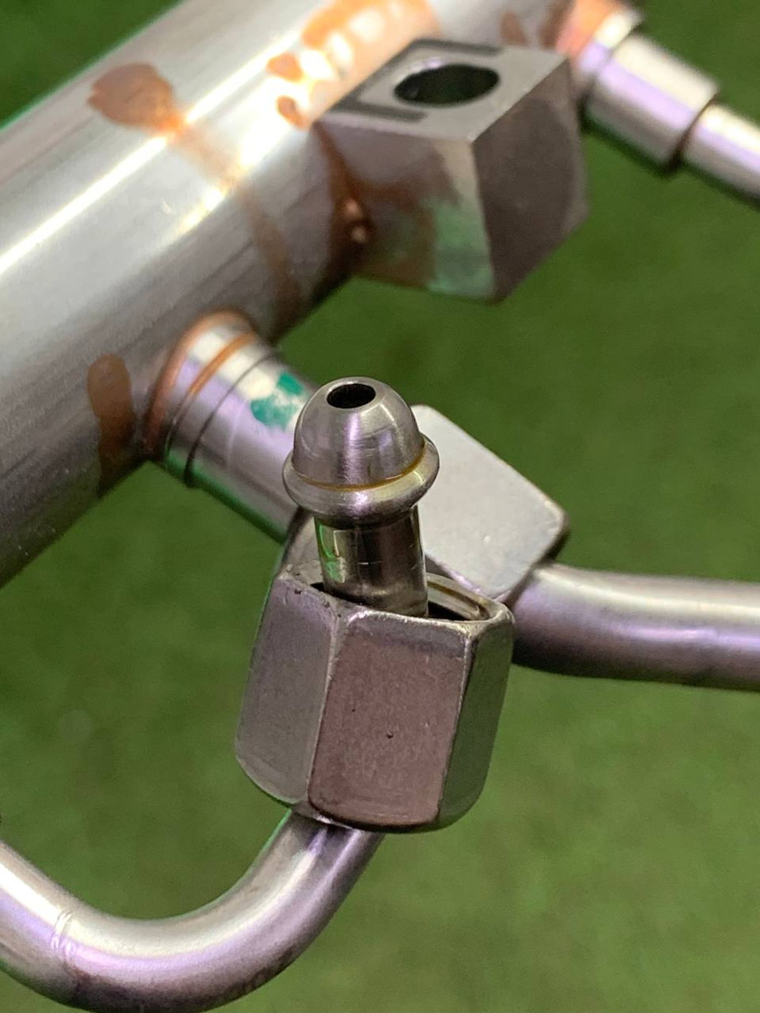 Отвод распределительной магистрали BMW M5 F90, 12000 рублей, Москва