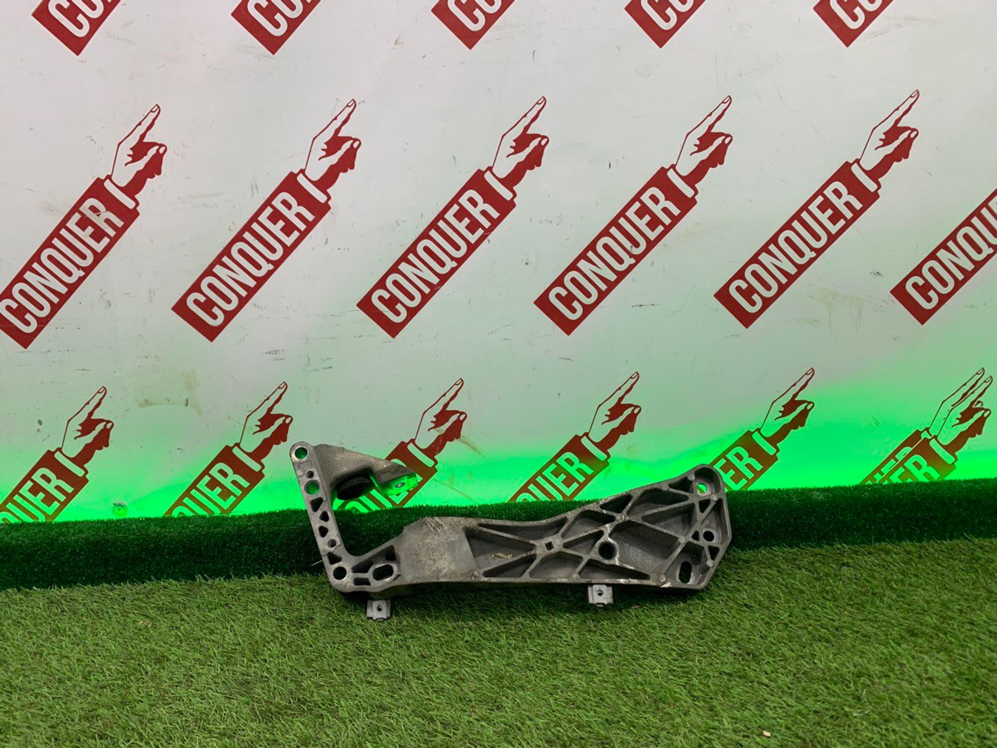 Кронштейн АКПП BMW  F30 F36 E60, 2500 рублей, Москва