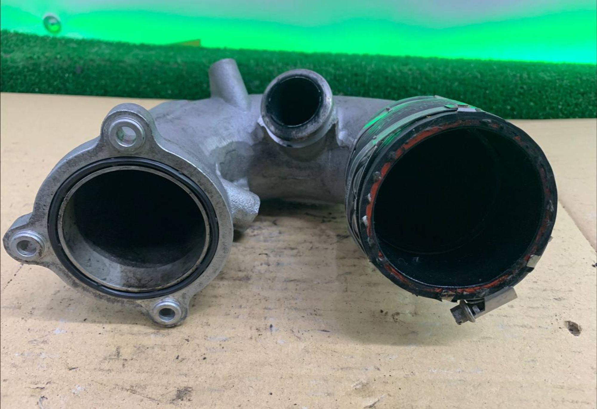 Патрубок интеркулера Bmw F01 F15 F10 M50DX N57D30C, 7000 рублей, Москва