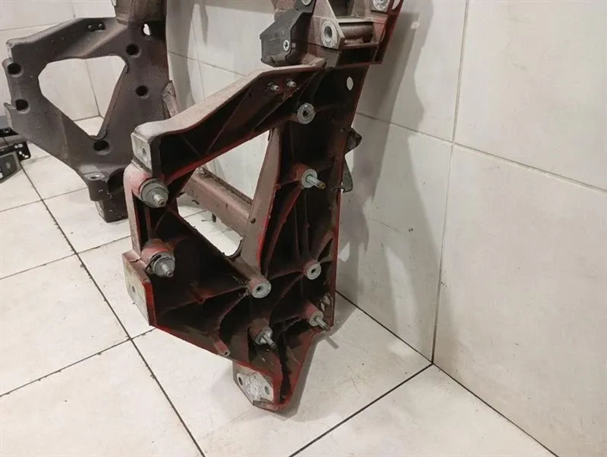 Рама заднего моста Ferrari 812 Superfast F152M, 690000 рублей, Москва