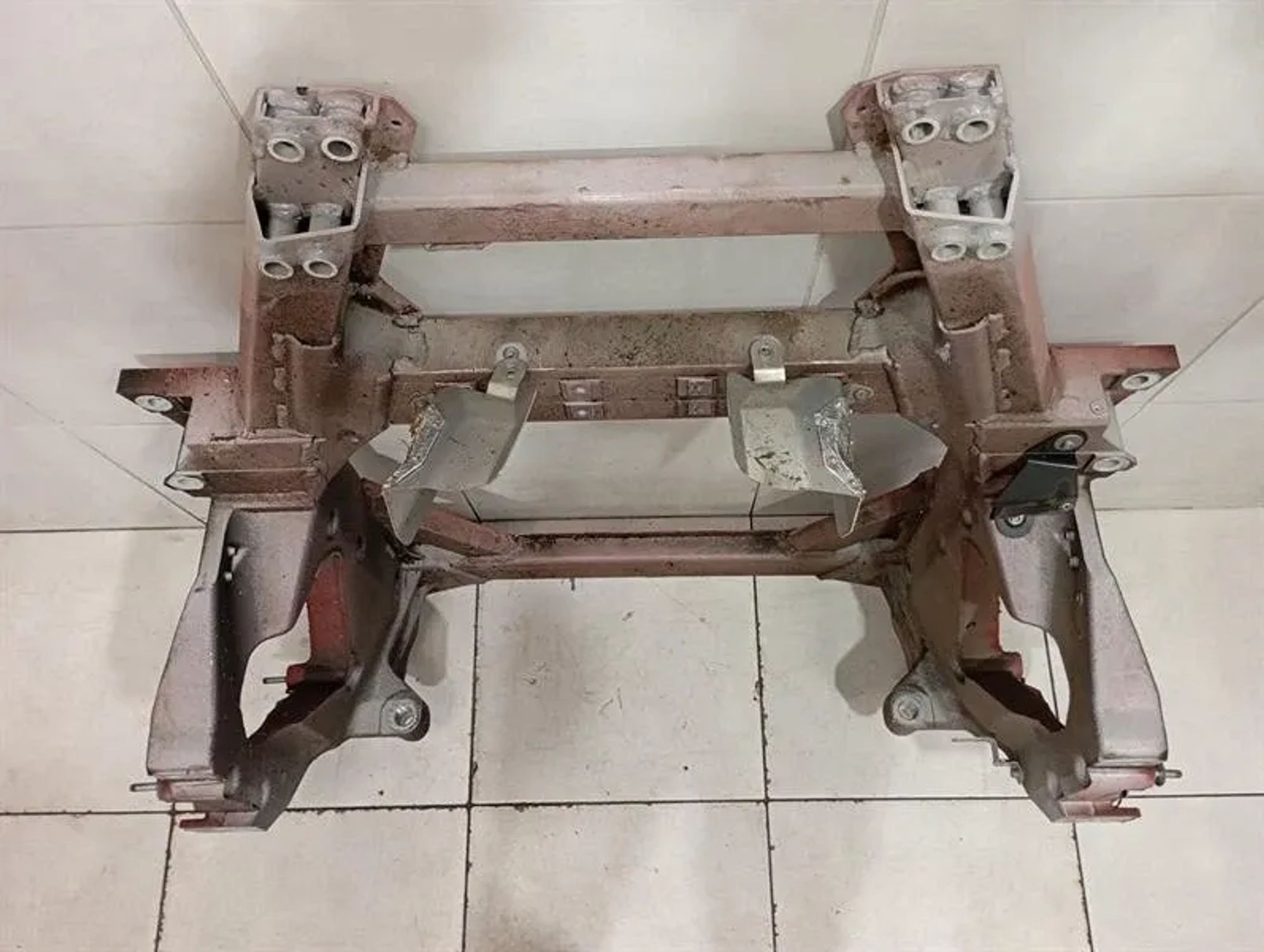 Рама заднего моста Ferrari 812 Superfast F152M, 690000 рублей, Москва