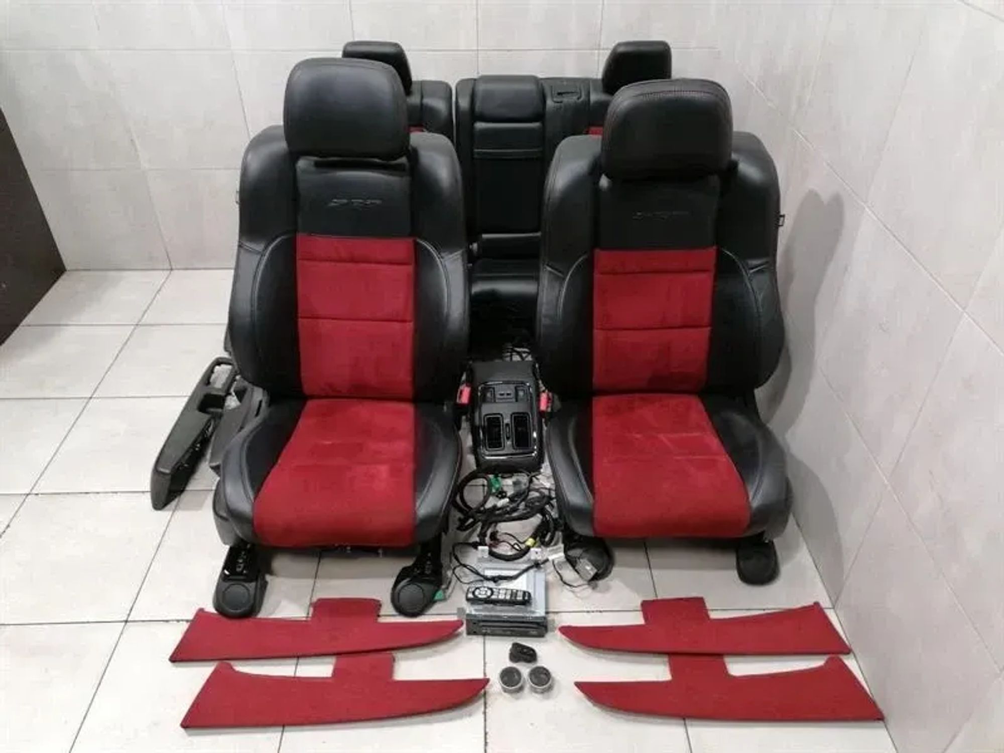 https://ycs.partsauto.market/partsauto-images/thmbs/h353NjtZg3VDP19b5HMt7LlpbQ93/dfa8c0539f7b99a1d0431e57da7c14bc/0cb5883dfb9334497af408affcdd5db5.jpg