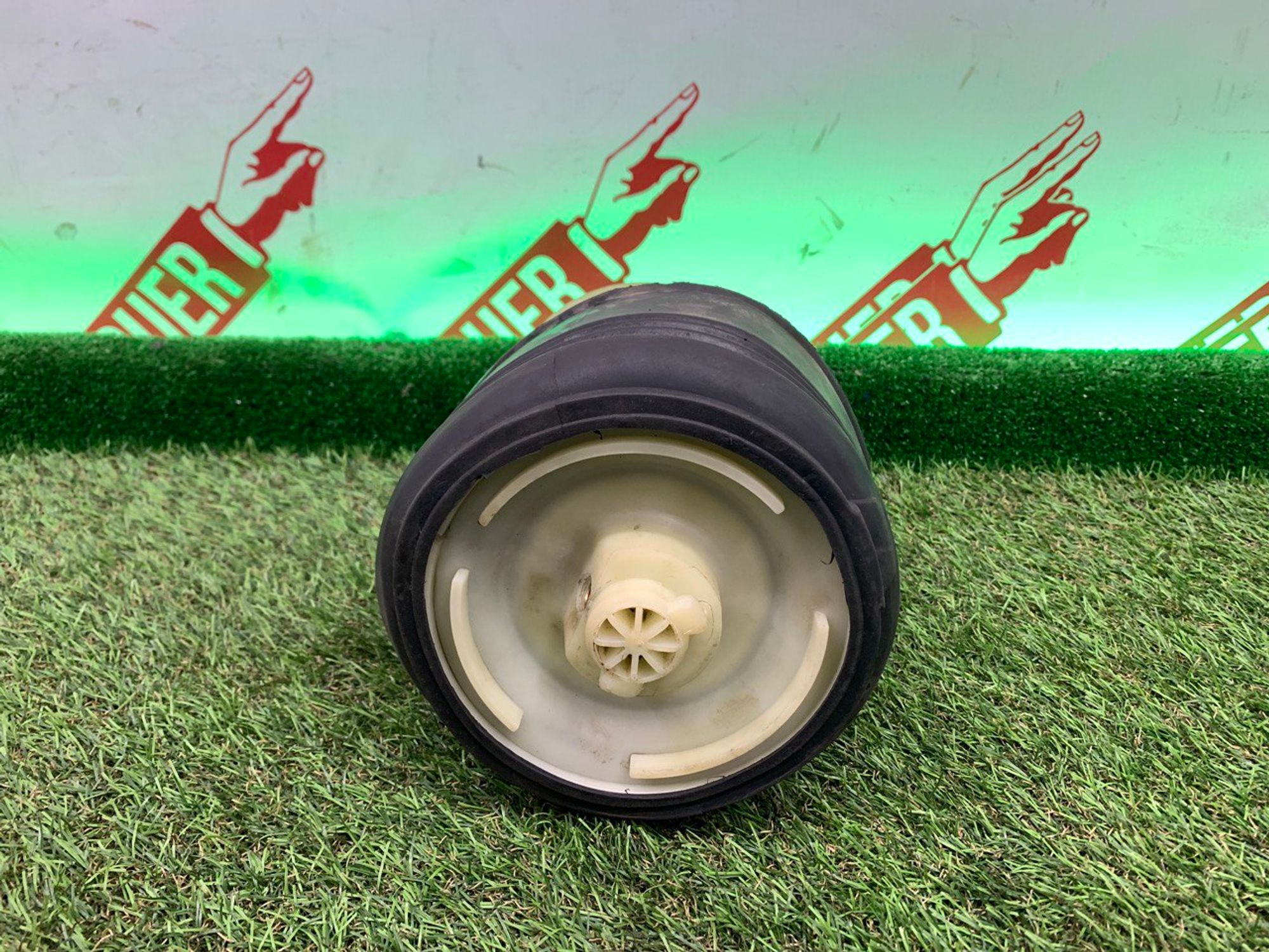 Пнево баллон BMW F15 F16, 8000 рублей, Москва