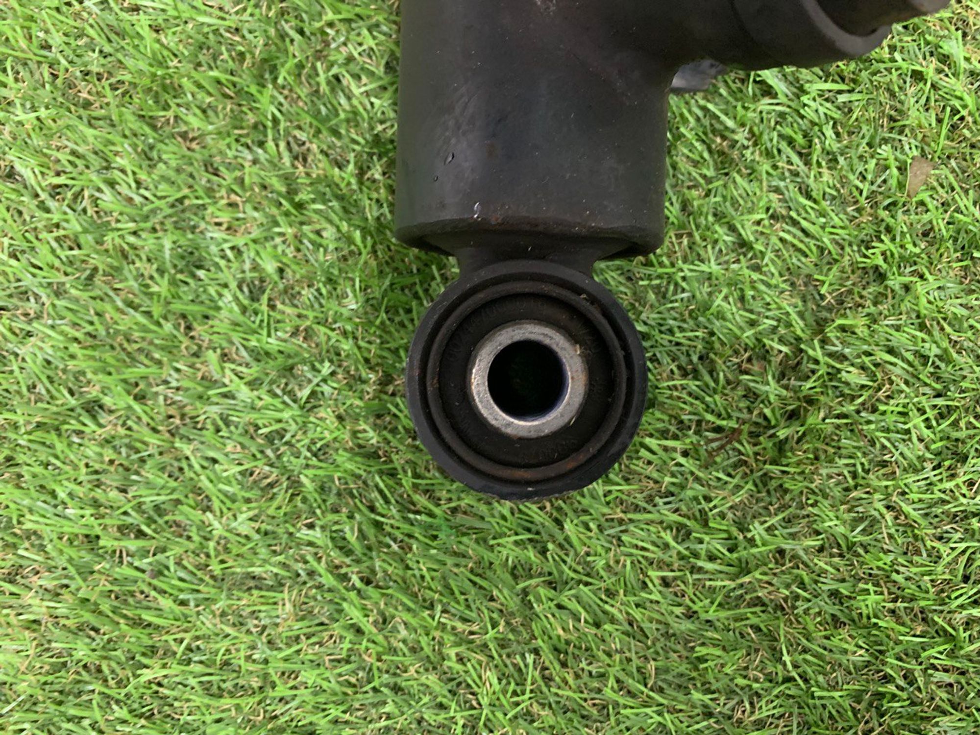https://ycs.partsauto.market/partsauto-images/thmbs/h353NjtZg3VDP19b5HMt7LlpbQ93/e0ffa9510b276d20d661d6f947a16bf0/2fea21baf676f8cf66e03e7ff0943e70.jpg