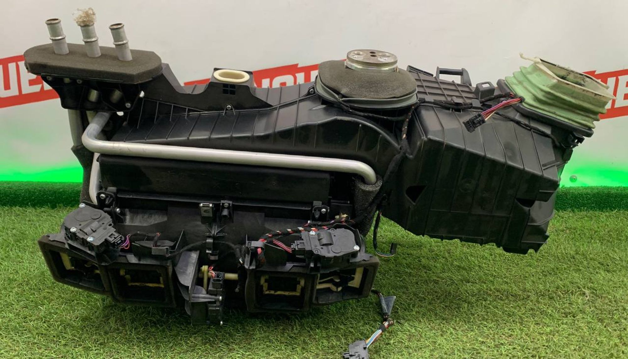 https://ycs.partsauto.market/partsauto-images/thmbs/h353NjtZg3VDP19b5HMt7LlpbQ93/e1058618747cb2582f887d0594d61893/6422b9d042b9ba5a845bc81078b9deb8.jpg