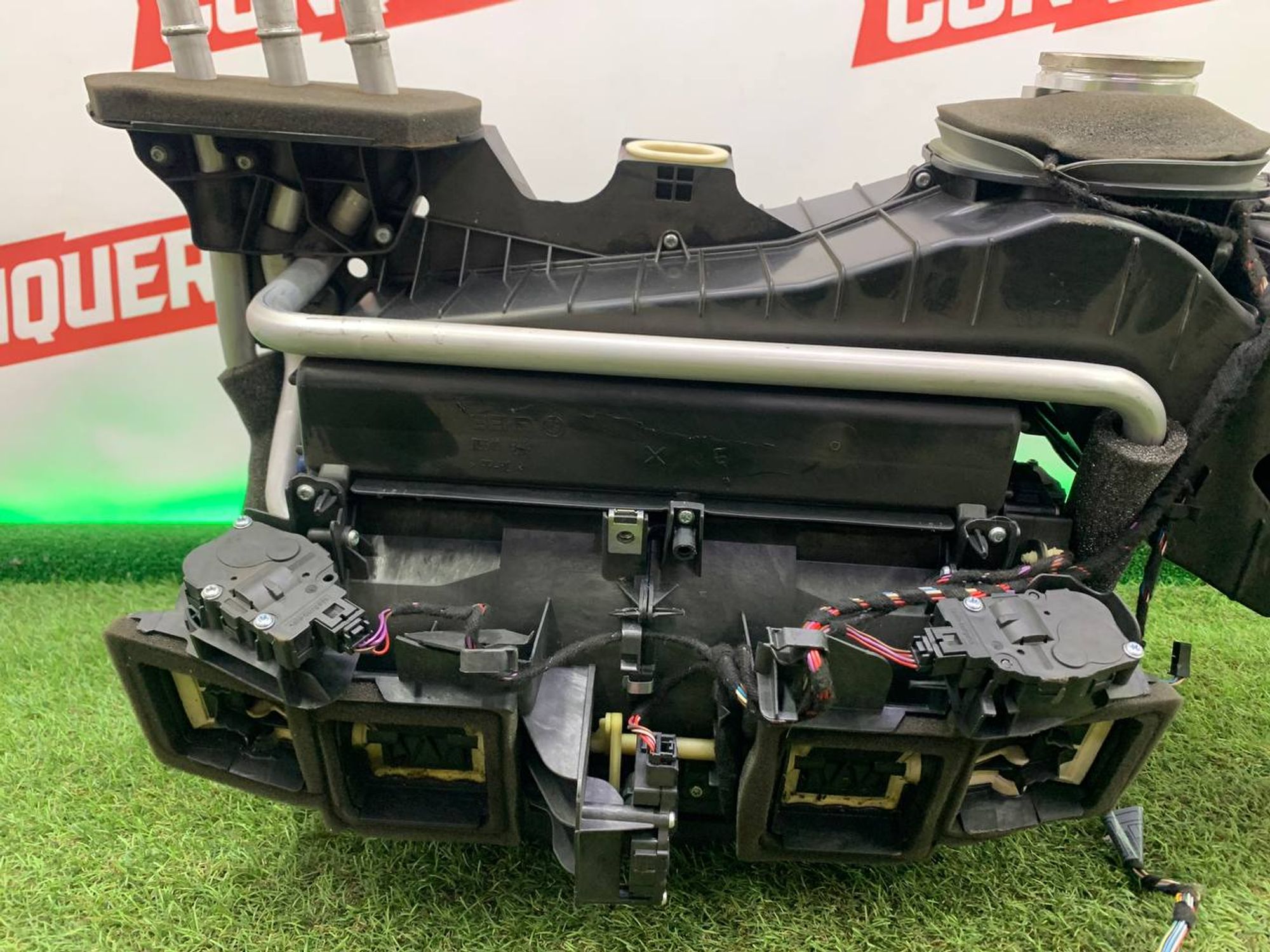 https://ycs.partsauto.market/partsauto-images/thmbs/h353NjtZg3VDP19b5HMt7LlpbQ93/e1058618747cb2582f887d0594d61893/98e5683171094a7fe8296fb34904e6f8.jpg