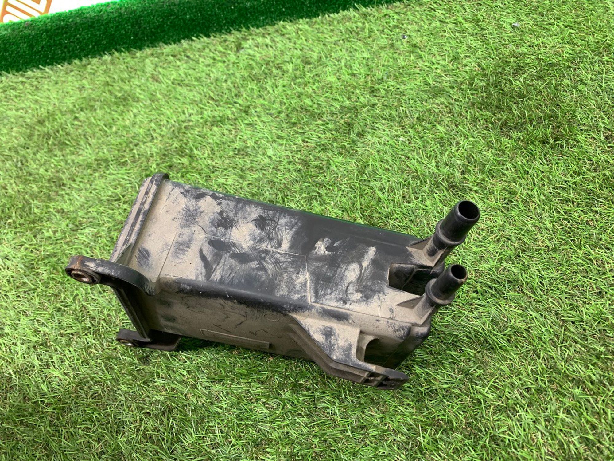 Абсорбер BMW F01 F02, 2000 рублей, Москва