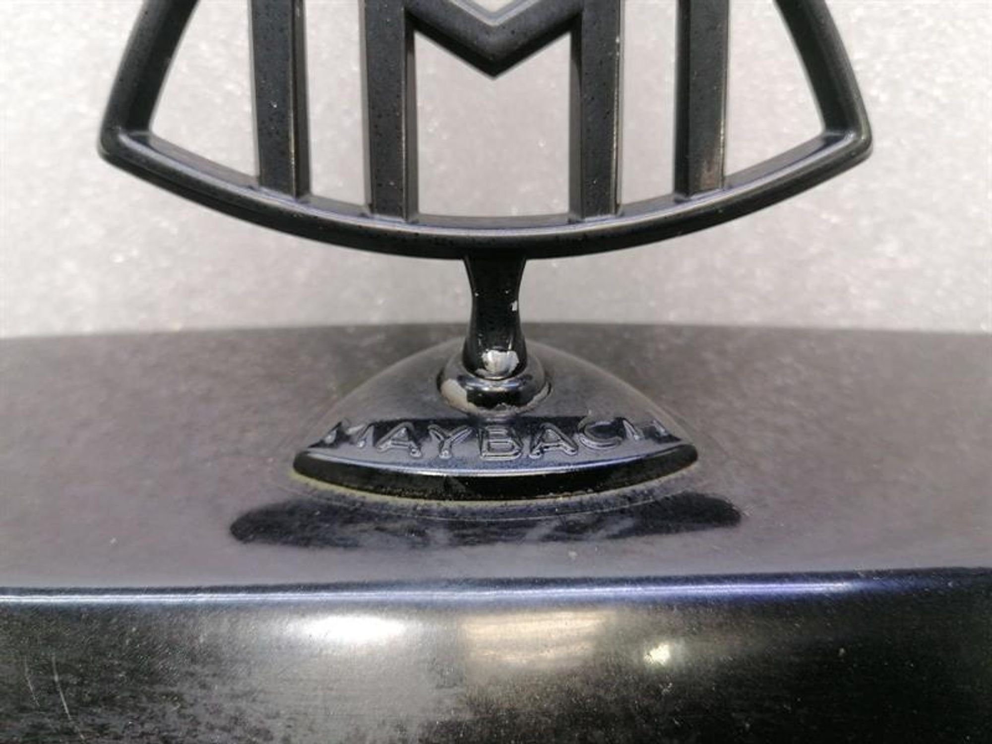 Передняя решетка радиатора MAYBACH 57 W240 A2408800383, 425000 рублей, Москва