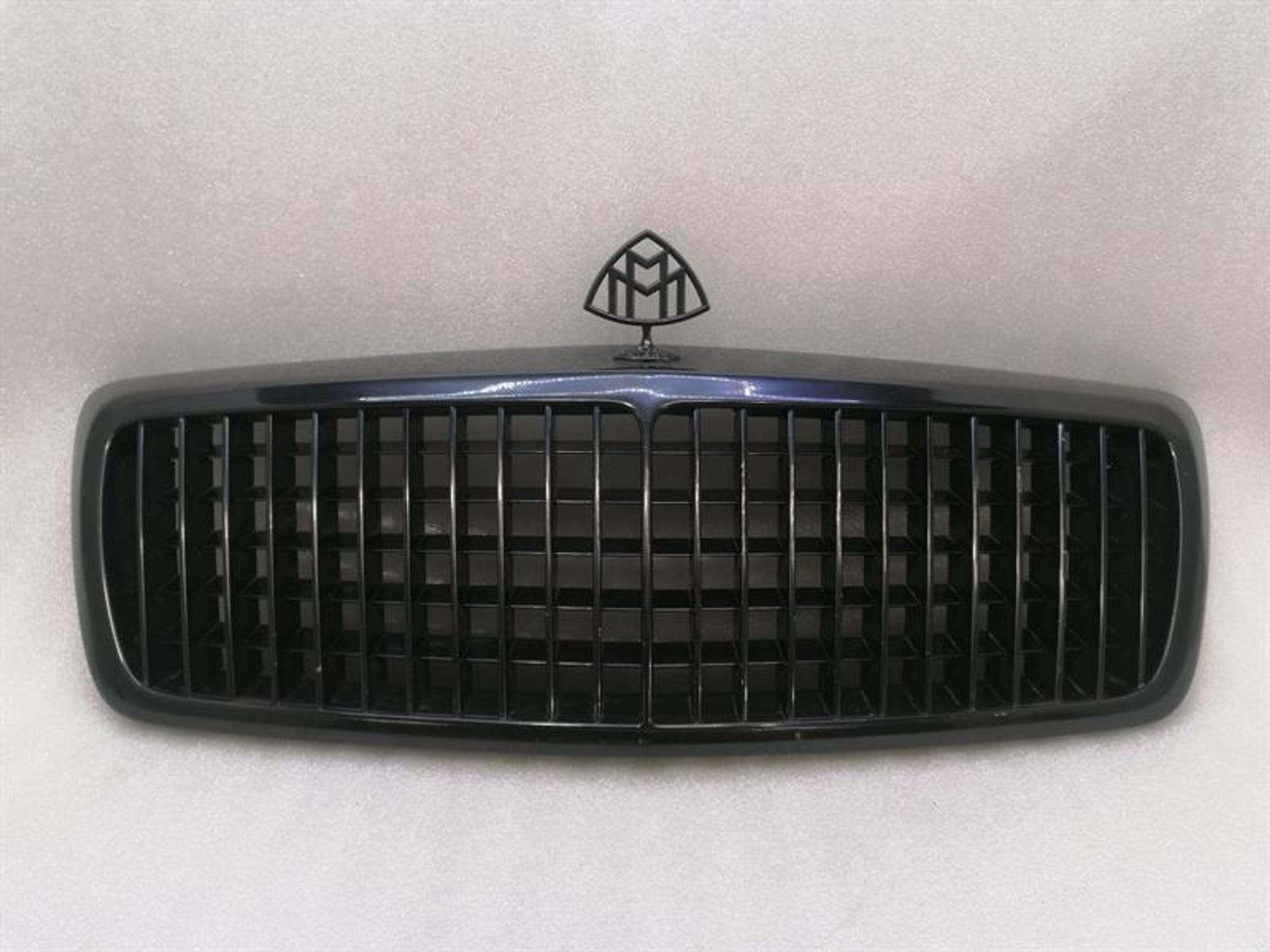 Передняя решетка радиатора MAYBACH 57 W240 A2408800383, 425000 рублей, Москва