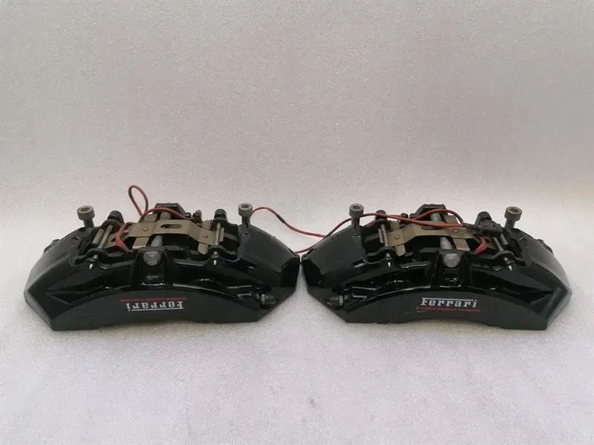Тормозные суппорта передние Ferrari GTC4 Lusso F151M, 480000 рублей, Москва