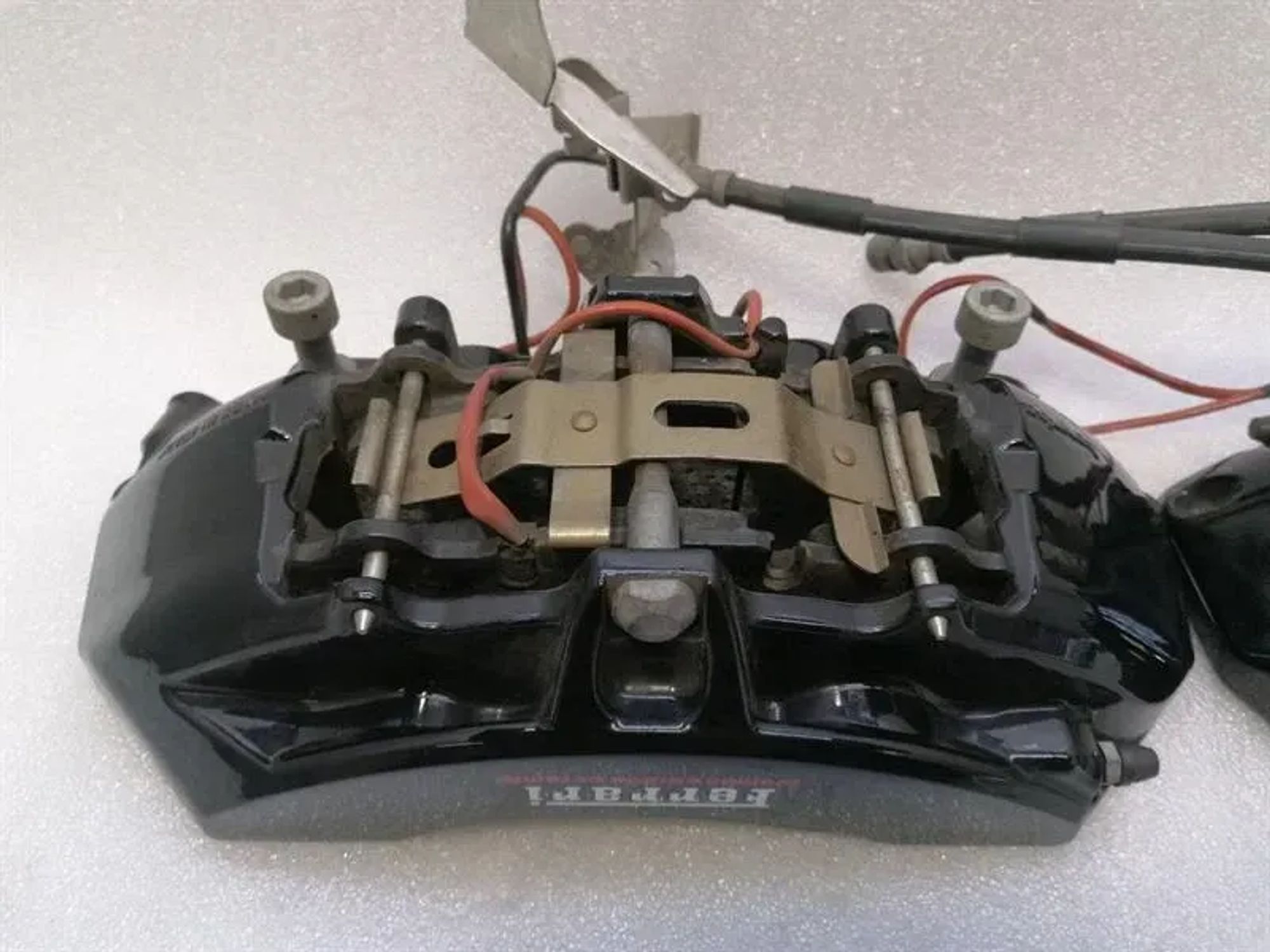 Тормозные суппорта передние Ferrari GTC4 Lusso F151M, 480000 рублей, Москва