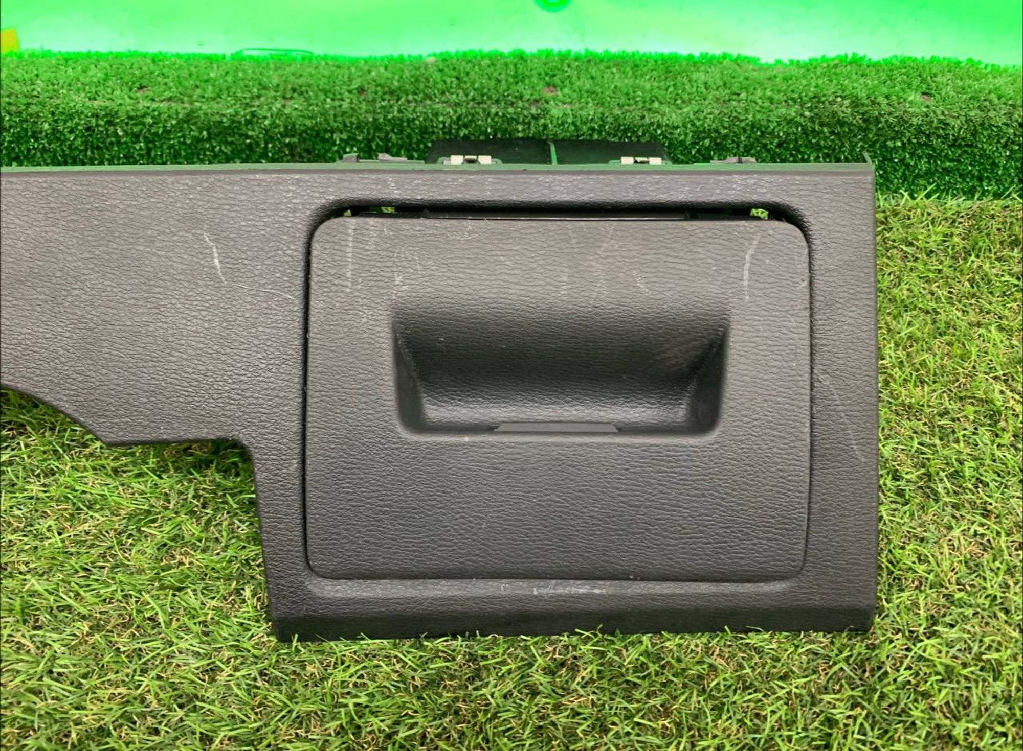 https://ycs.partsauto.market/partsauto-images/thmbs/h353NjtZg3VDP19b5HMt7LlpbQ93/e66eb98e5182f63338aa0f2b99e4c67c/4422cd2fae9590a2f58a537bc2924799.jpg