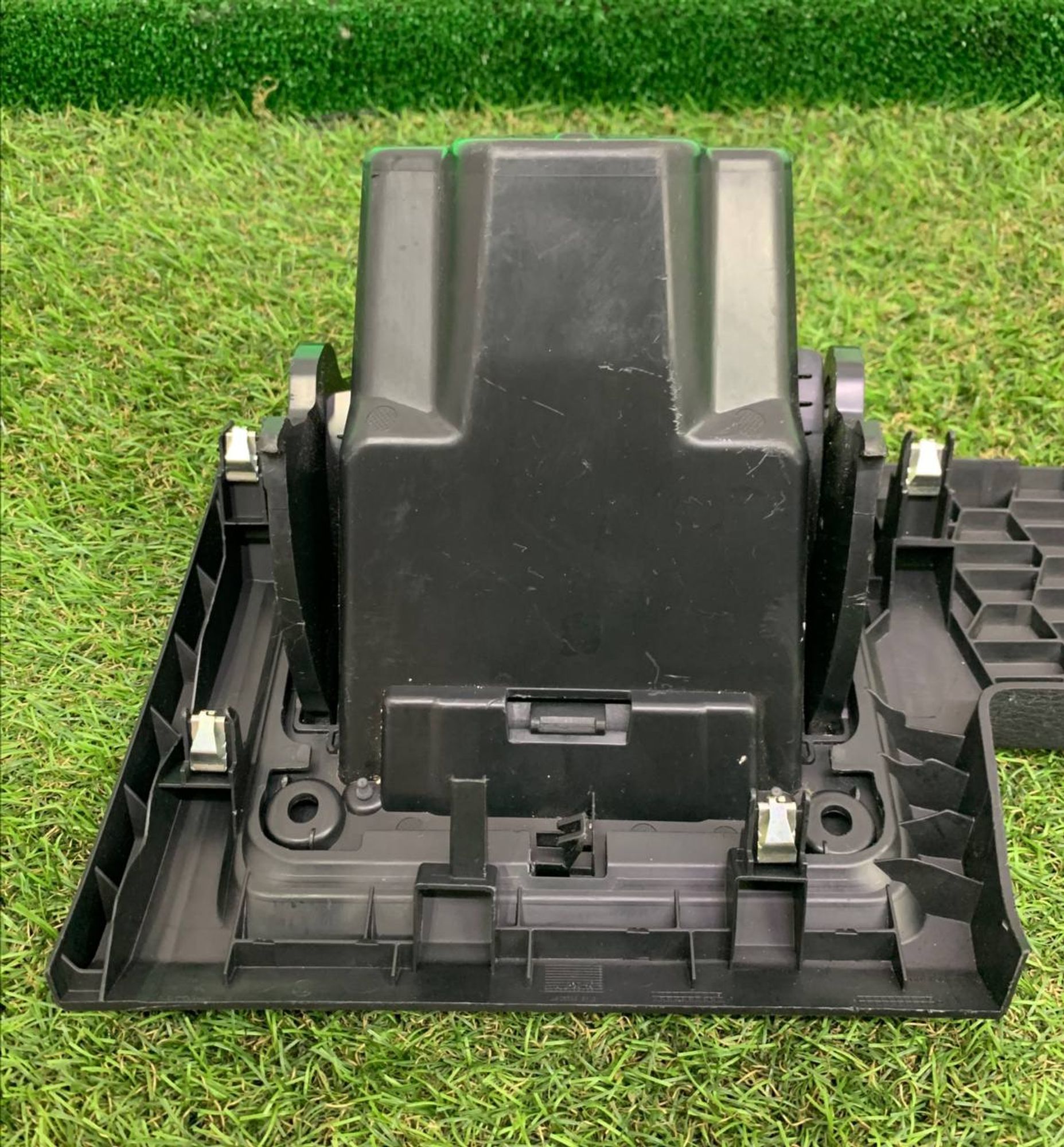 https://ycs.partsauto.market/partsauto-images/thmbs/h353NjtZg3VDP19b5HMt7LlpbQ93/e66eb98e5182f63338aa0f2b99e4c67c/b596a72a2347204ea7bdeada0a82e6e1.jpg