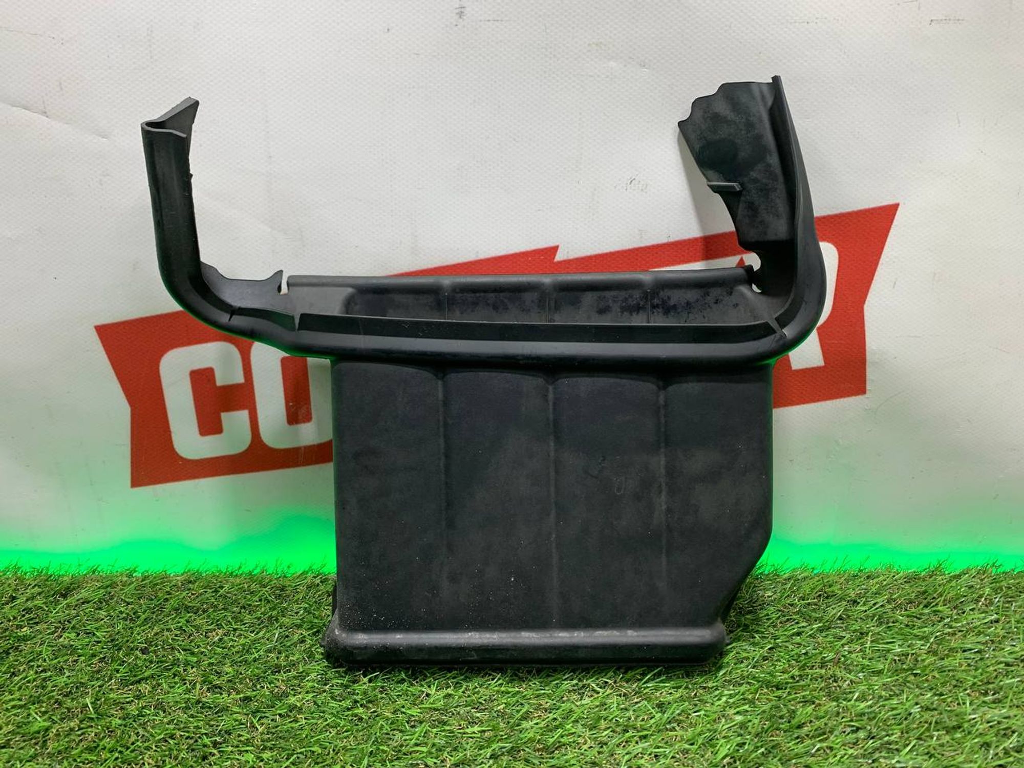 https://ycs.partsauto.market/partsauto-images/thmbs/h353NjtZg3VDP19b5HMt7LlpbQ93/e6ffc533b74c23613f0c1d3fb5e2a681/5129cb4c58a690f58dba55b2491e620b.jpg