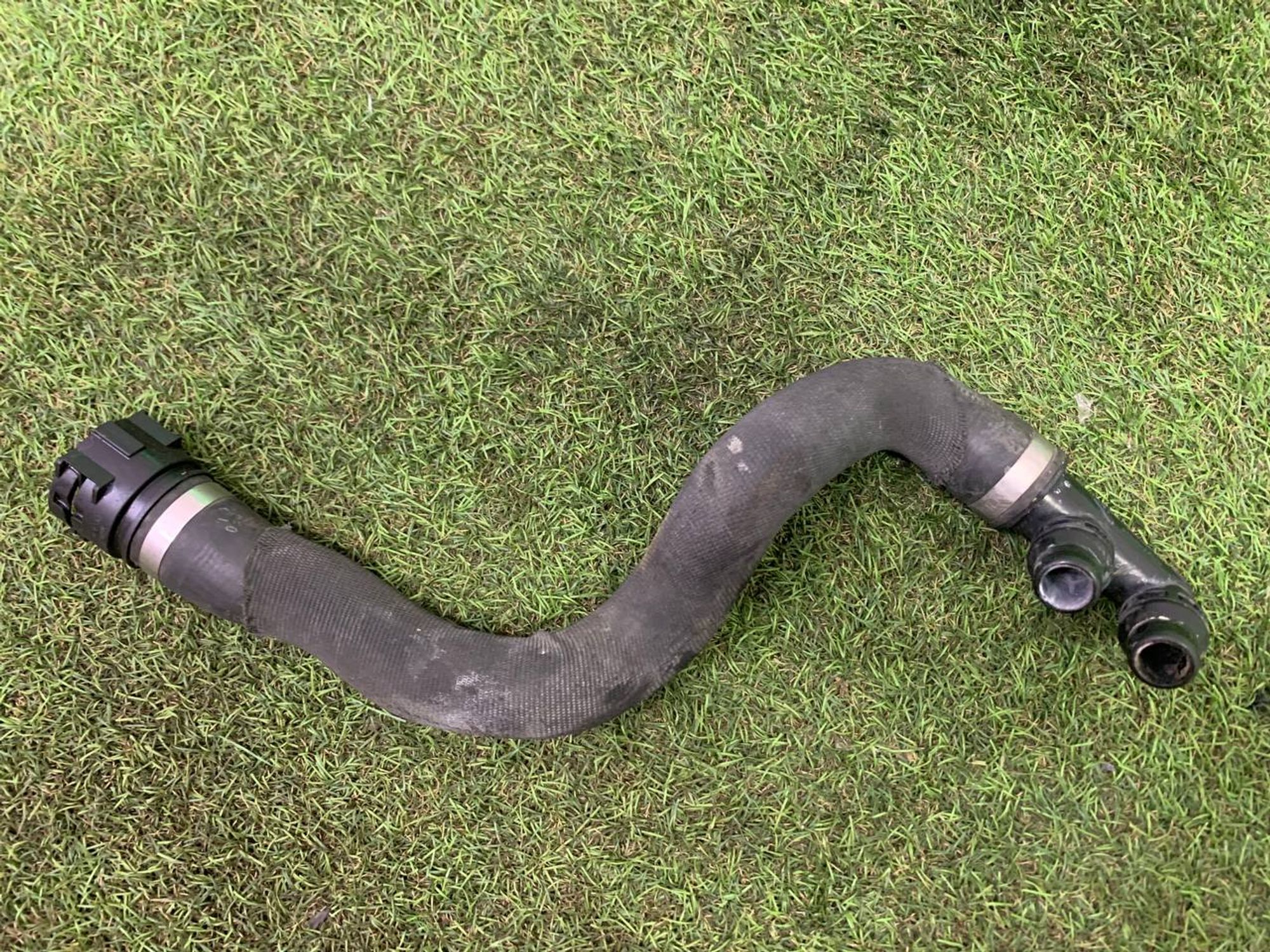 https://ycs.partsauto.market/partsauto-images/thmbs/h353NjtZg3VDP19b5HMt7LlpbQ93/ea03350cc732d99d6d8ca00dddea5502/c176655ef65faf6835026199e1946123.jpg