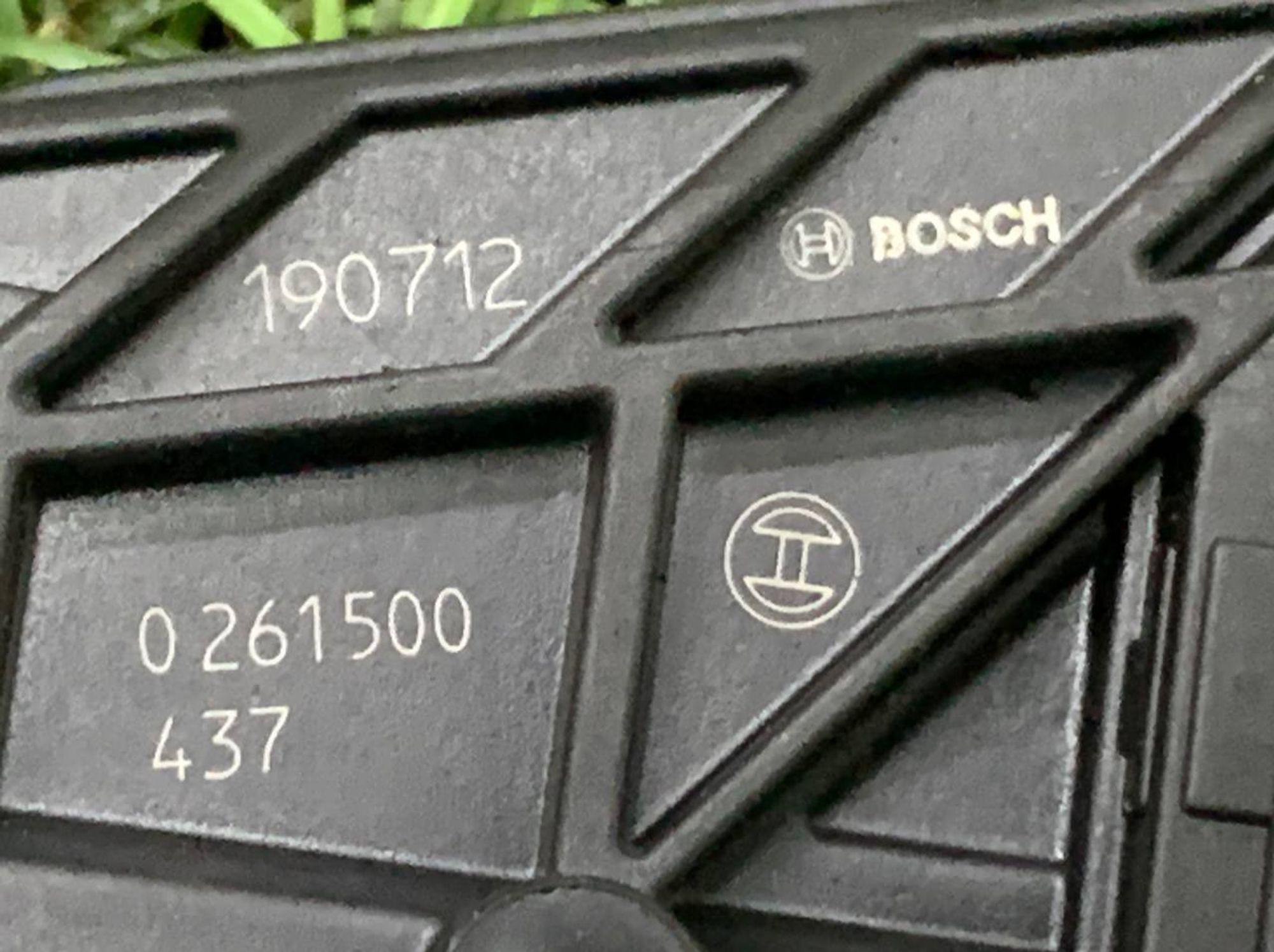 https://ycs.partsauto.market/partsauto-images/thmbs/h353NjtZg3VDP19b5HMt7LlpbQ93/ea9868326ffe671f1c8da7bbce4bfffc/1259fd8b72824b779ef2396a369347d2.jpg