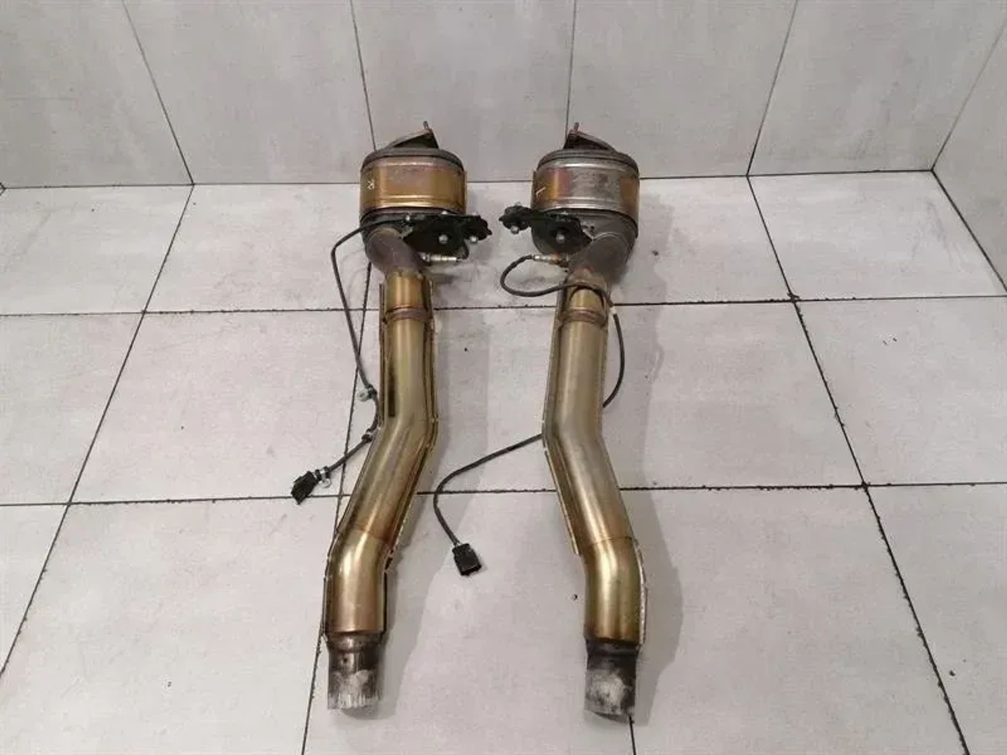 Каталитический нейтрализатор FERRARI GTC4 LUSSO F151M 273319, 560000 рублей, Москва