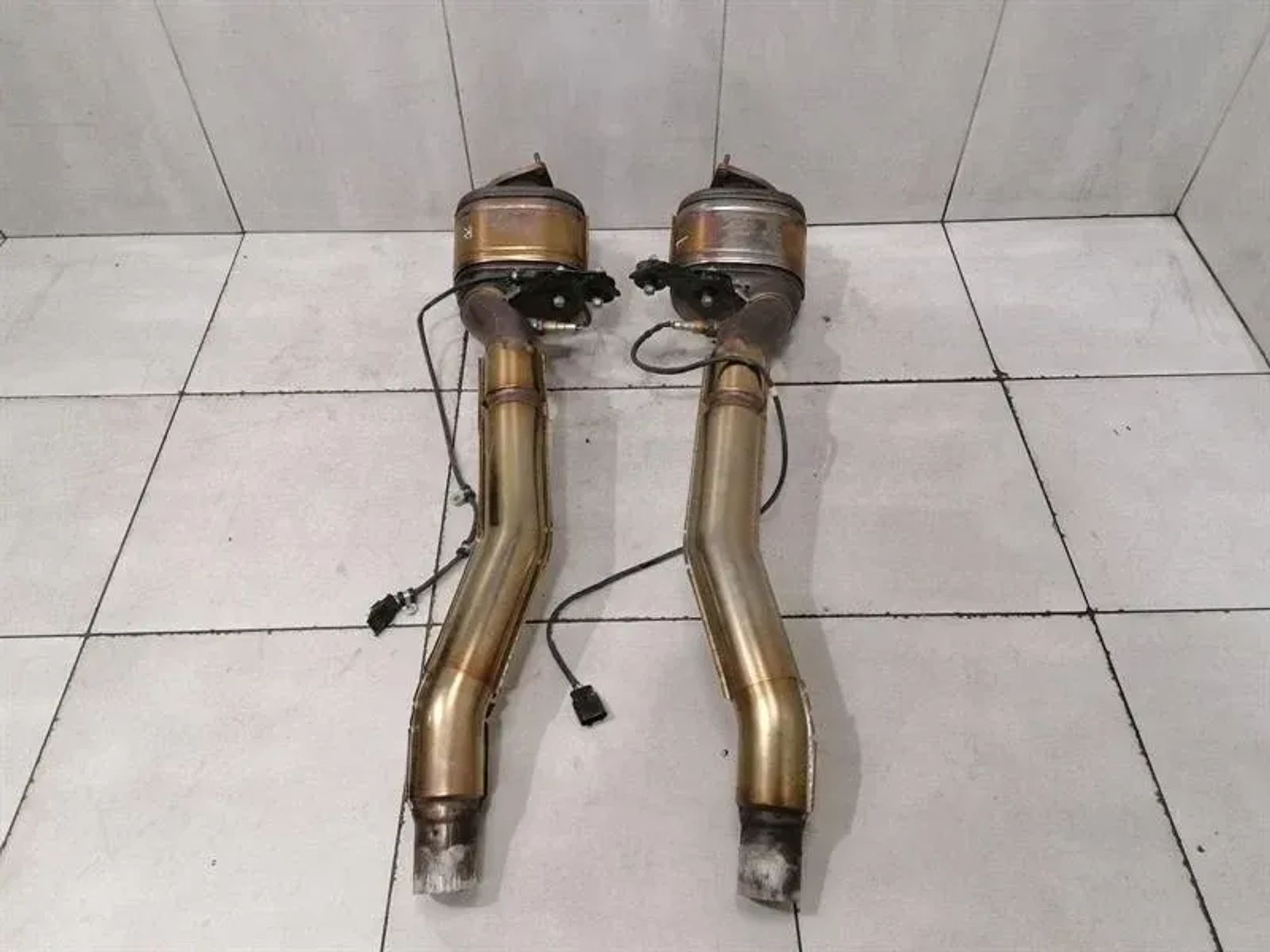 Каталитический нейтрализатор FERRARI GTC4 LUSSO F151M 273319, 560000 рублей, Москва