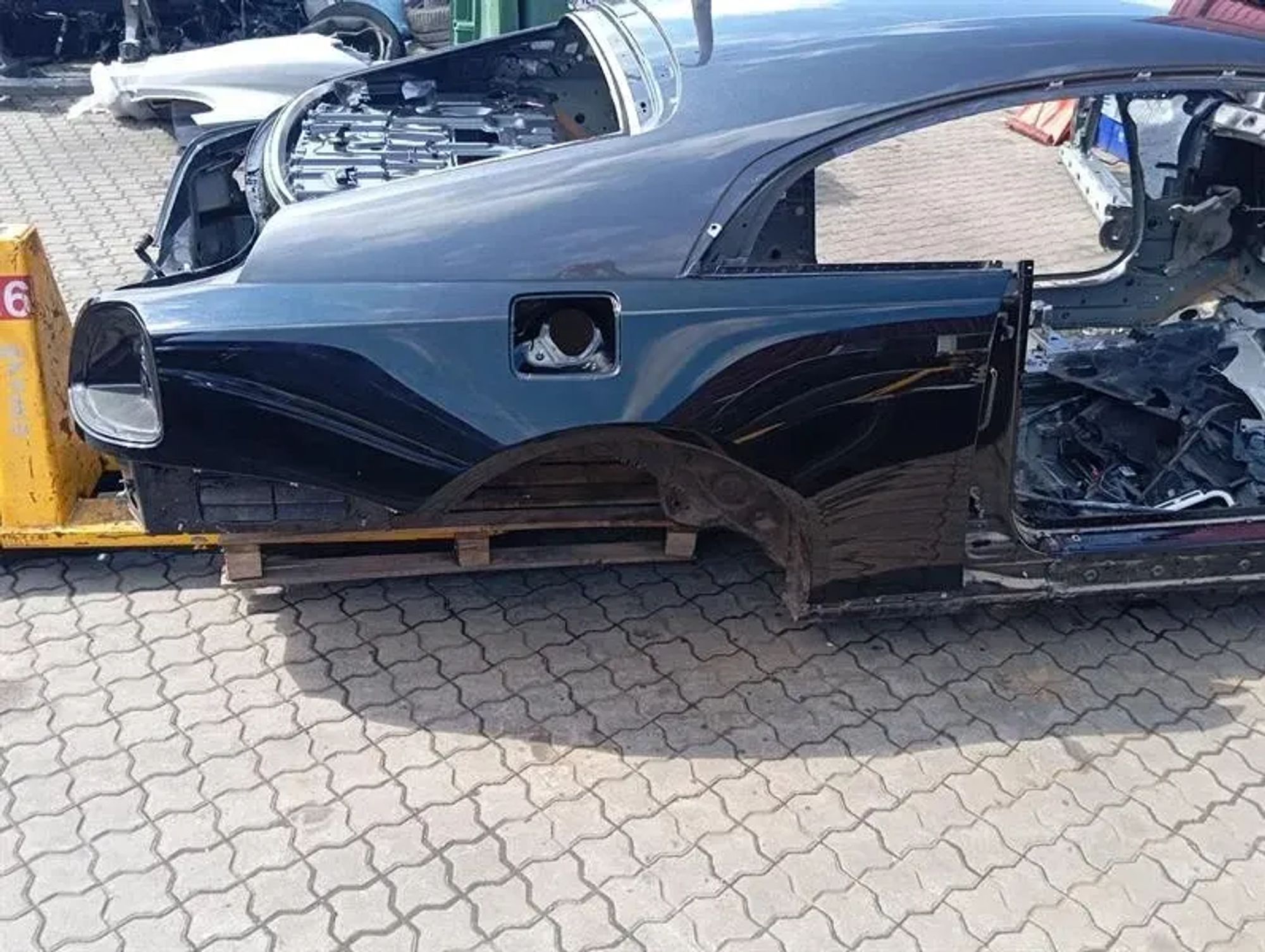 четверть задняя правая ROLLS ROYCE WRAITH RR5 COUPE, 1050000 рублей, Москва