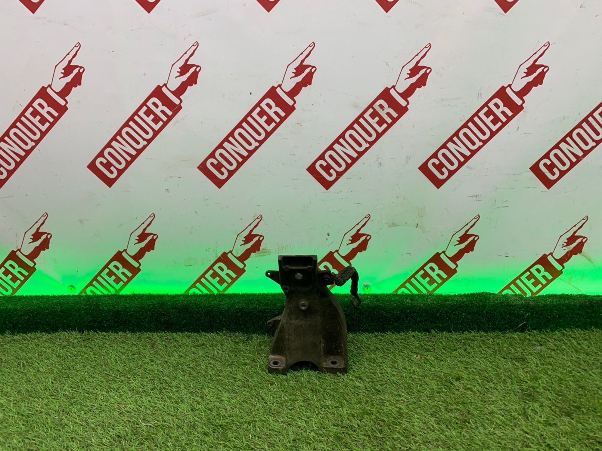 Кронштейн двигателя левый BMW N63 S63 F15 F85 E70 E71 F15 F86, 2000 рублей, Москва