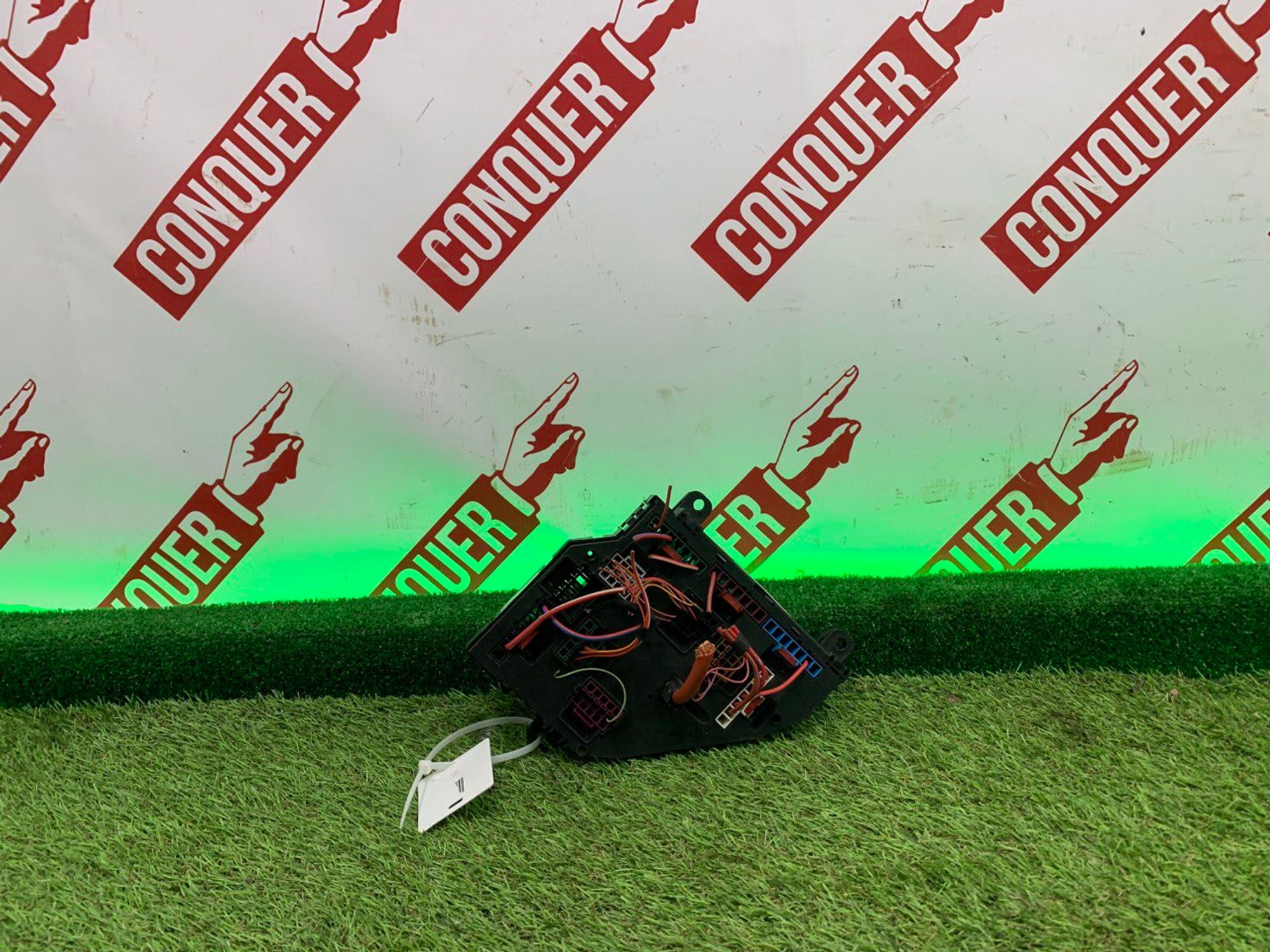 Блок предохранителей задний BMW F10 F12 F01, 2000 рублей, Москва