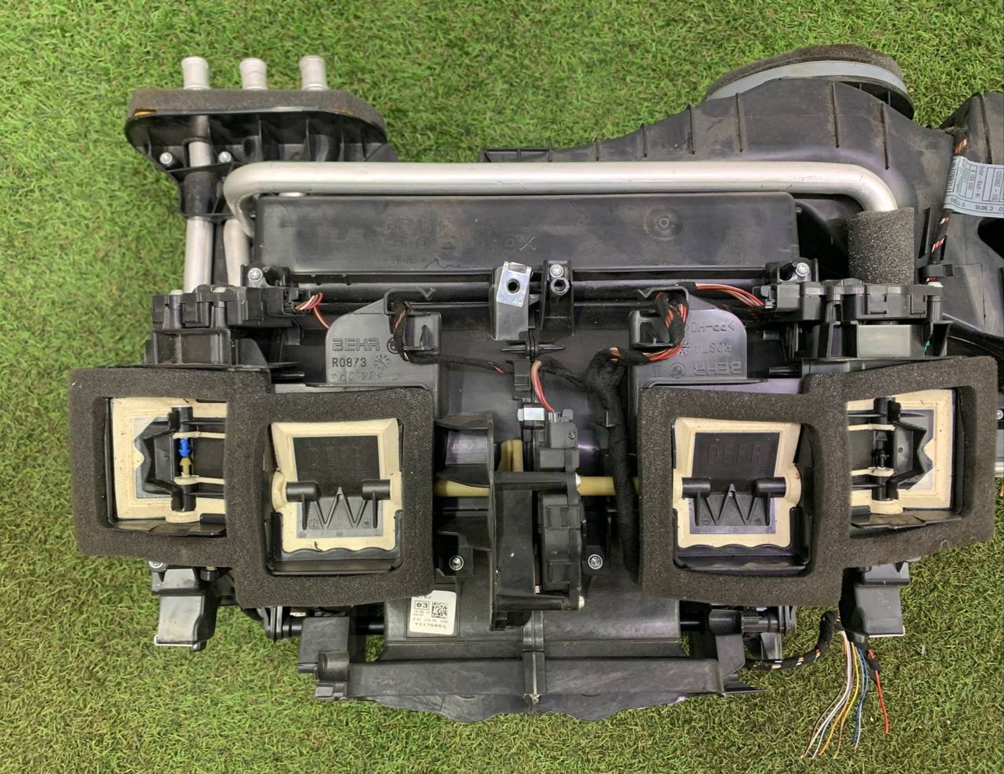 https://ycs.partsauto.market/partsauto-images/thmbs/h353NjtZg3VDP19b5HMt7LlpbQ93/f5a969abfcf6405da7e39a9bb4007973/308a661d9392c96afda44a18cb93e1f5.jpg