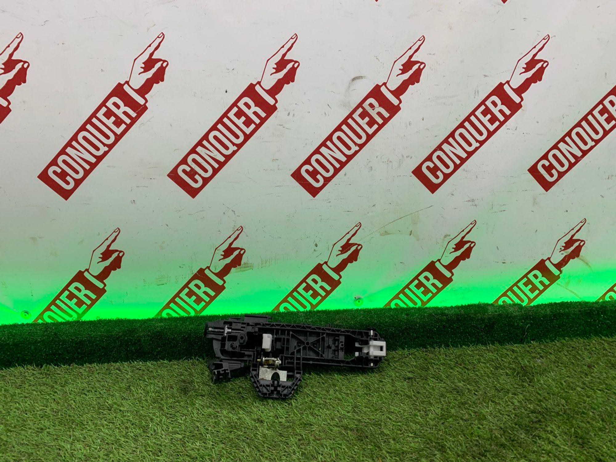 Кронштейн ручки двери задний левый Mercedes Benz w204 E212, 1000 рублей, Москва