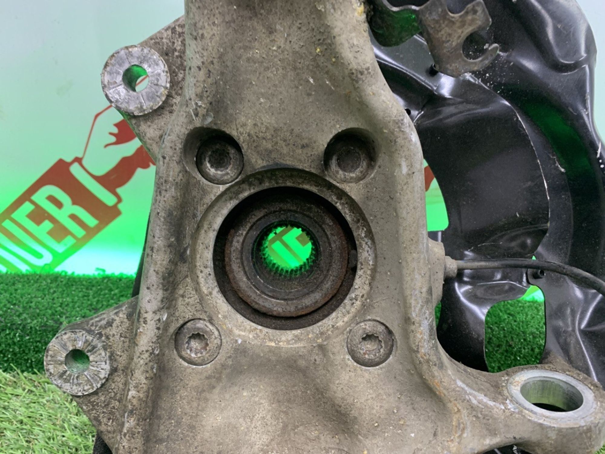 Кулак левый BMW F15 E70 F85, 12000 рублей, Москва