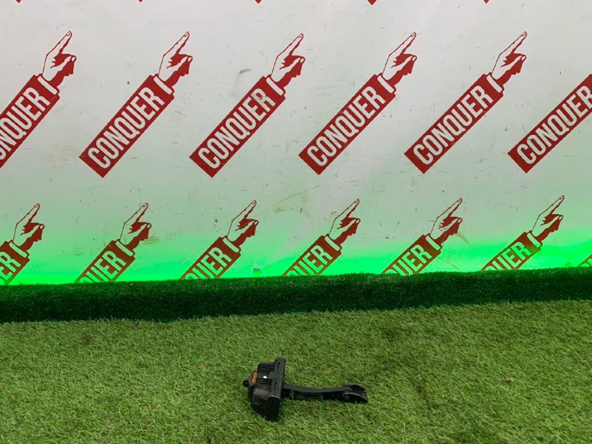 Ограничитель правый BMW E71 E70, 1000 рублей, Москва