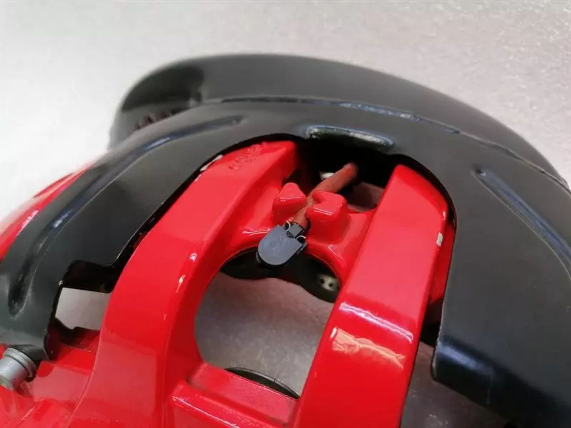 Комплект передних тормозных суппортов Ferrari 812 Superfast, 550000 рублей, Москва