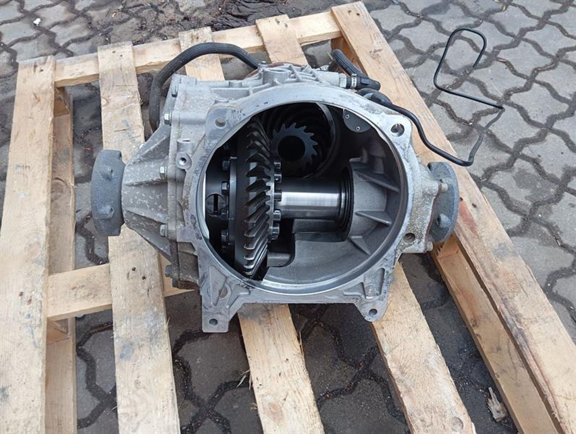 Задний дифференциал Aston Martin Rapide AMR, 350000 рублей, Москва