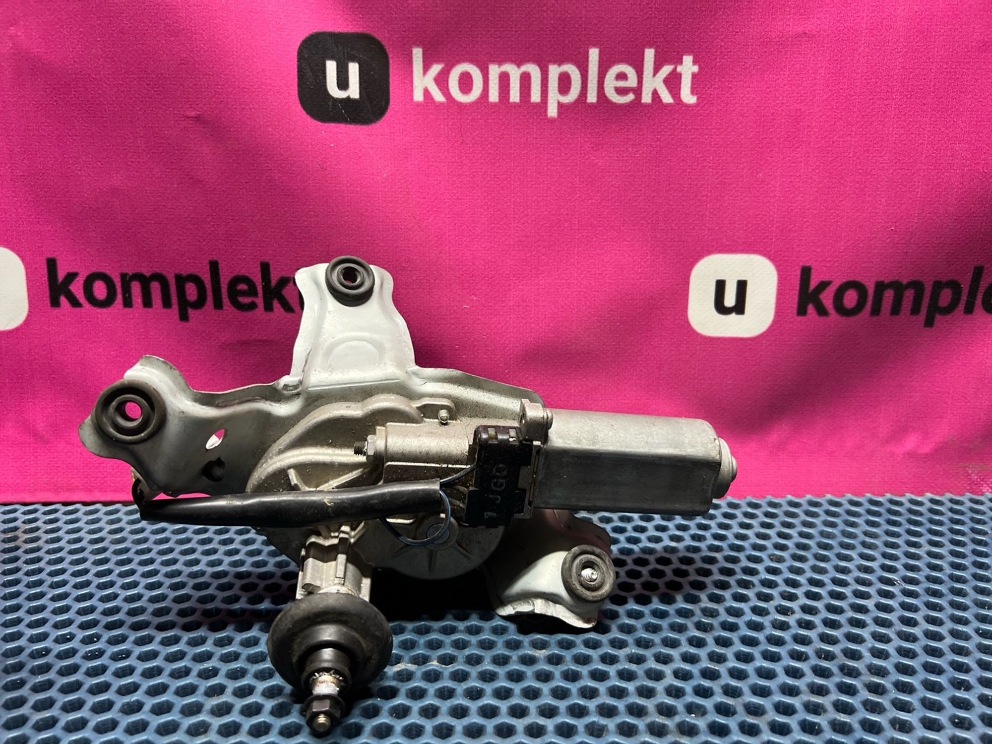 987001R000 Моторчик стеклоочистителя задний, 1400 рублей, Нижний Новгород